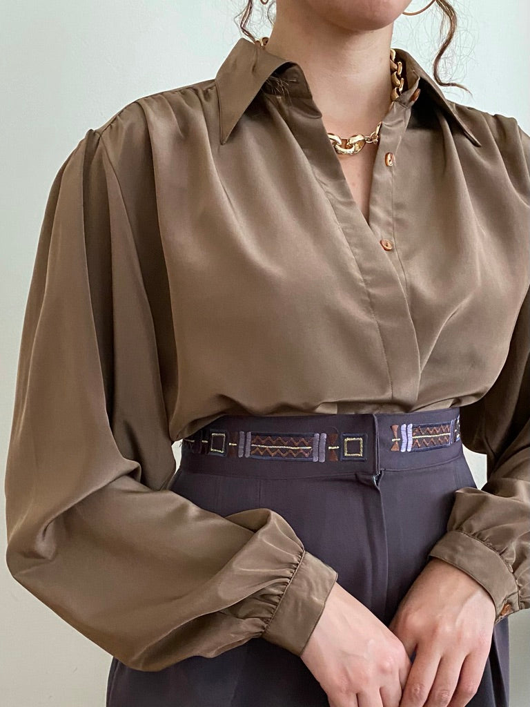 Puffed Long Sleeve Blouse