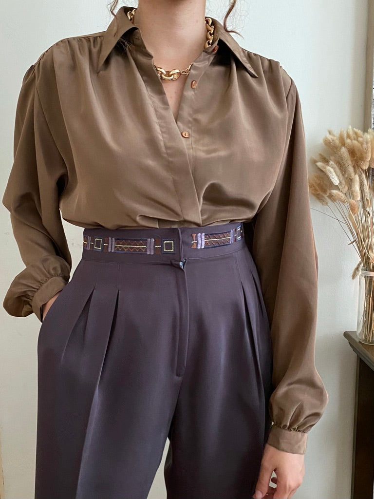 Puffed Long Sleeve Blouse