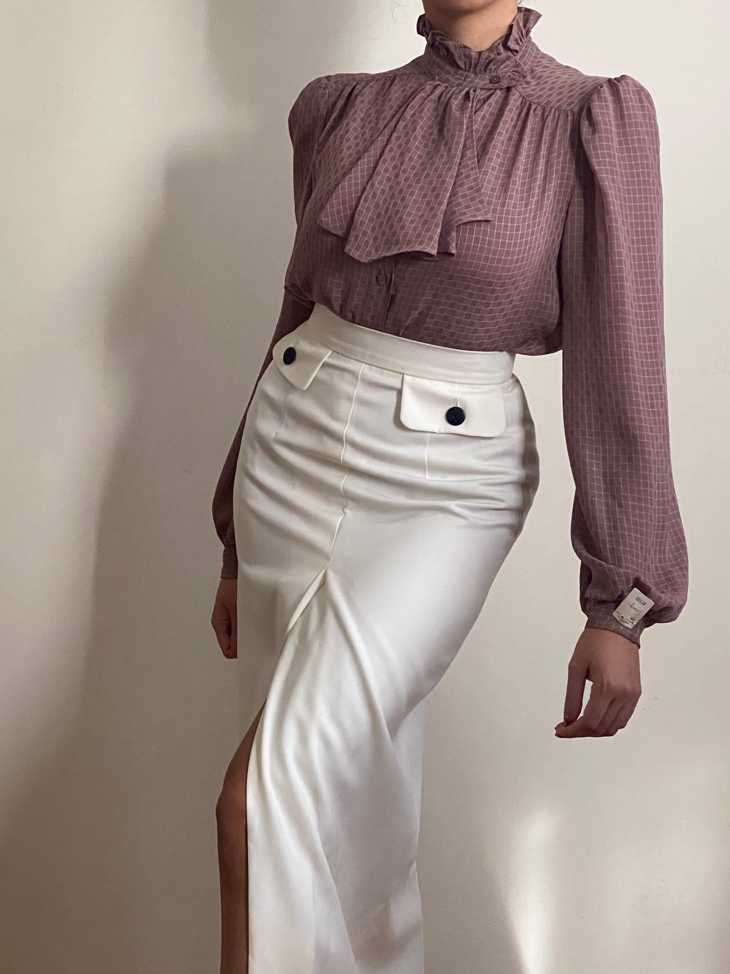 80's NWT Ascot/Jabot Bow Long Sleeve Blouse (L)
