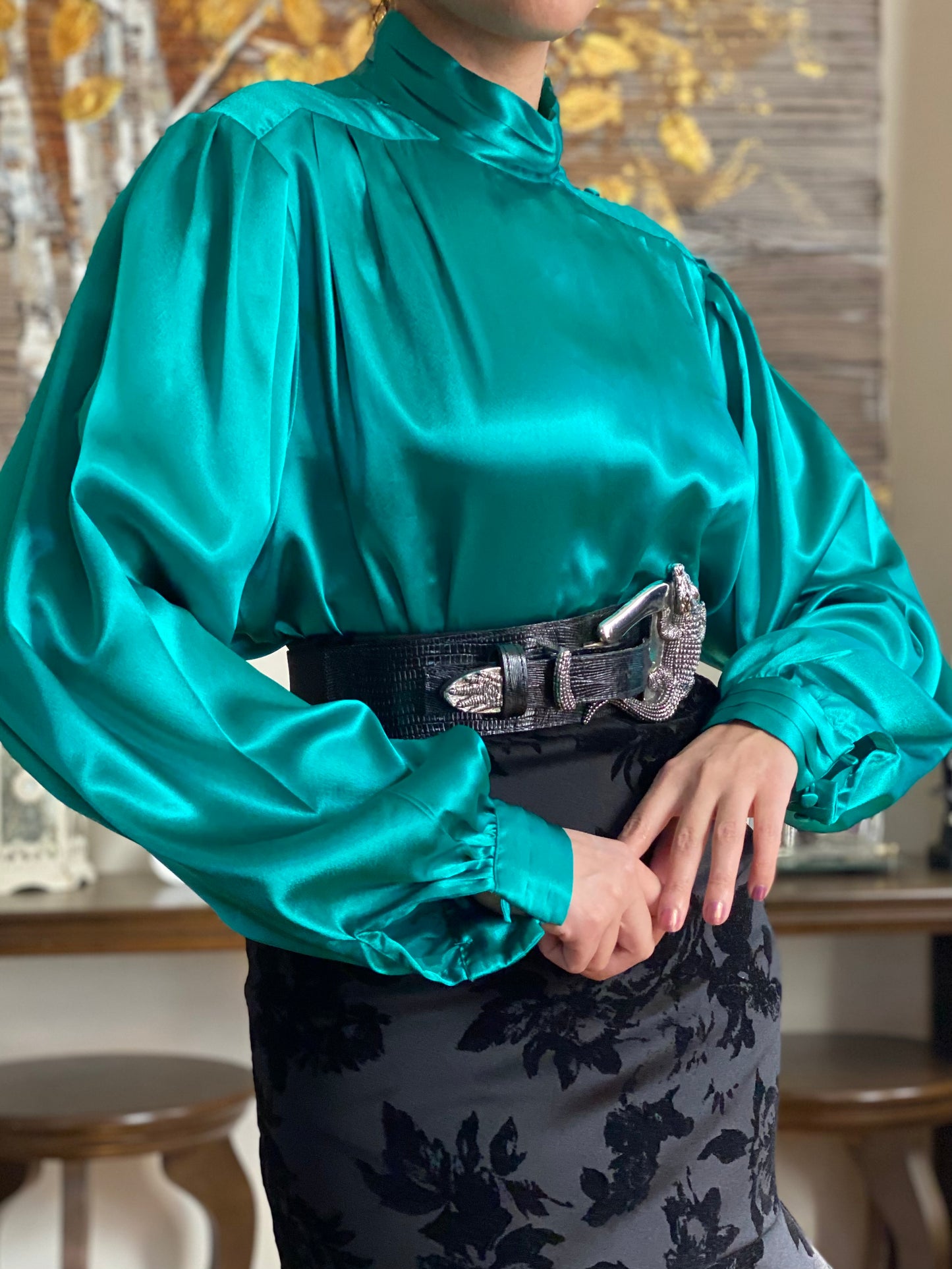 80's Green Satin Mock Neck Long Sleeve Blouse (12)