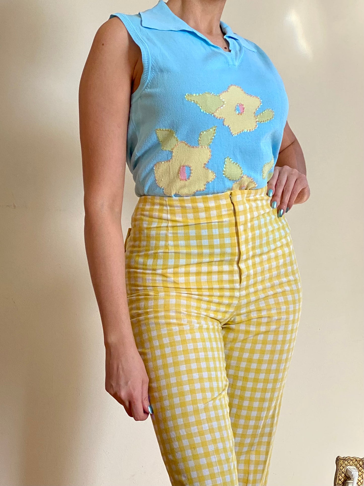 Y2K-MODERN FLORAL SLEEVELESS STRETCHY VEST (S-L)
