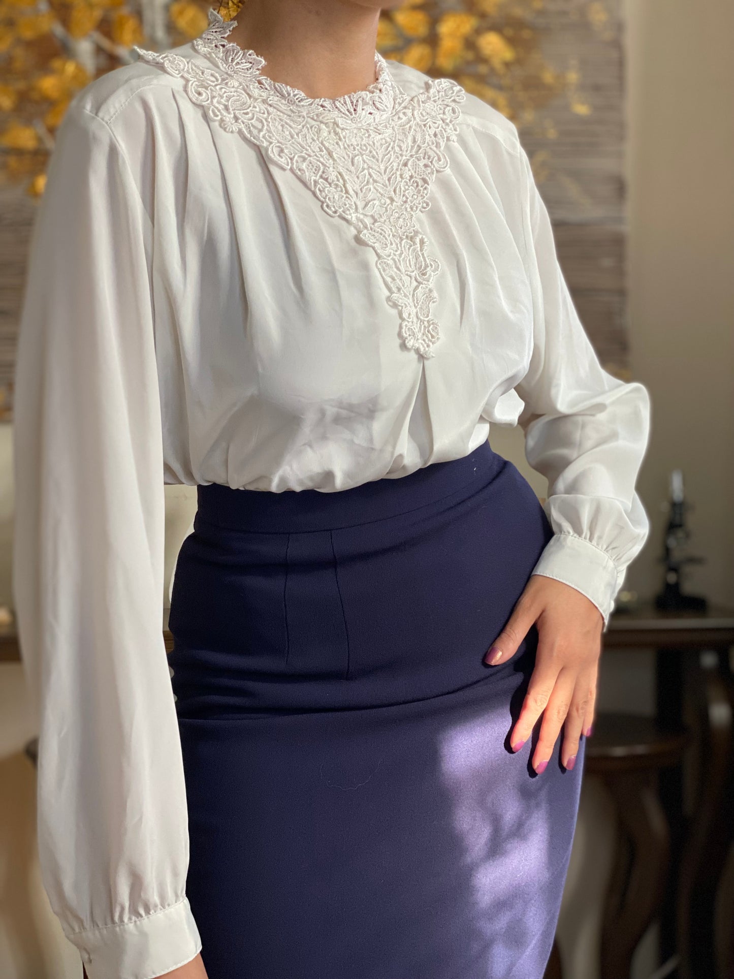 80's Lace Applique Long Sleeve Blouse (M)