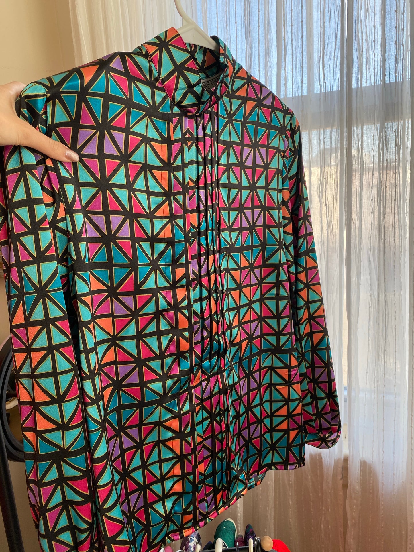 Colorful Geometric Print Long Sleeve