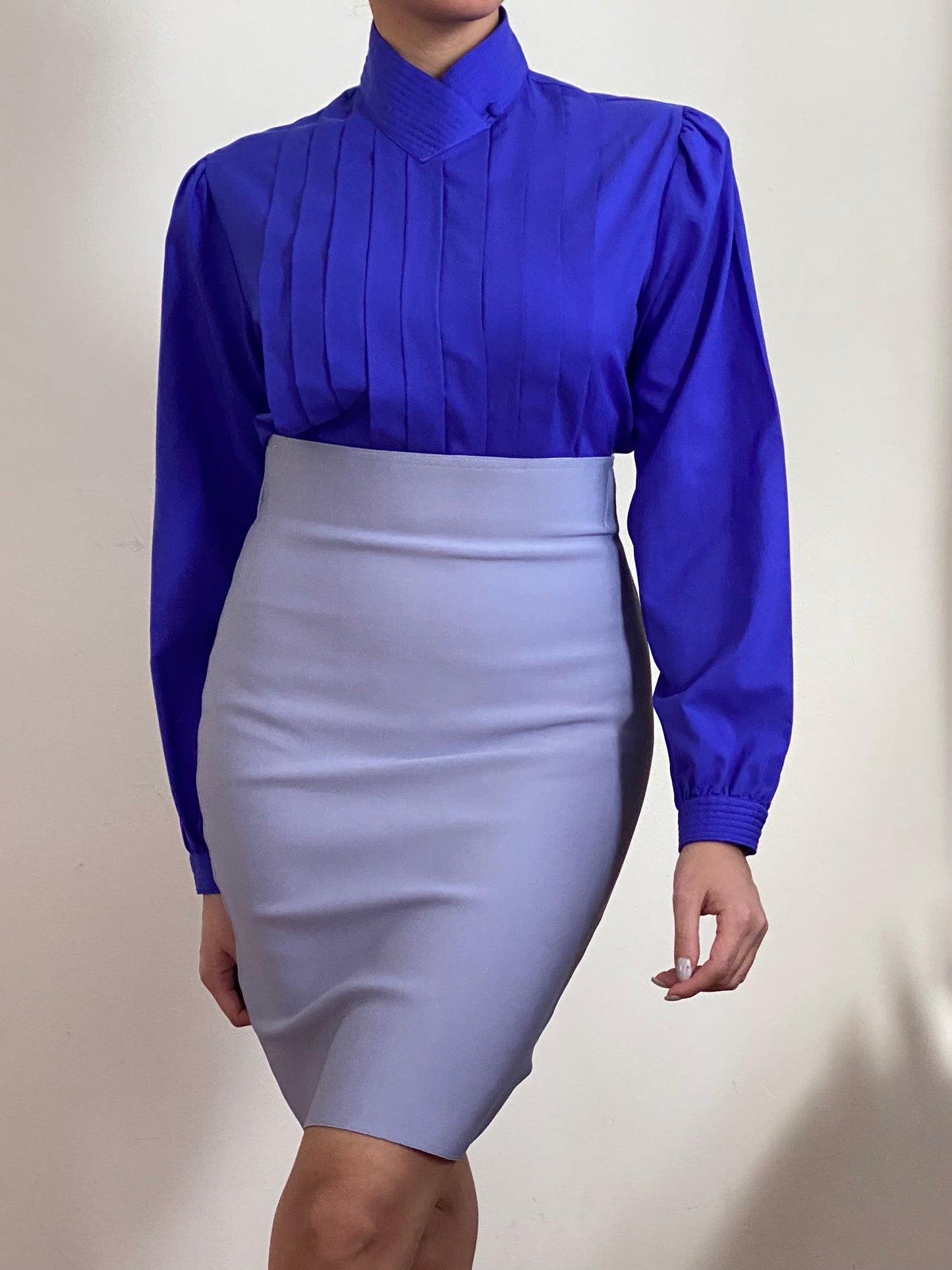 80's High Neck Button Up Long Sleeve Blouse (S-M)