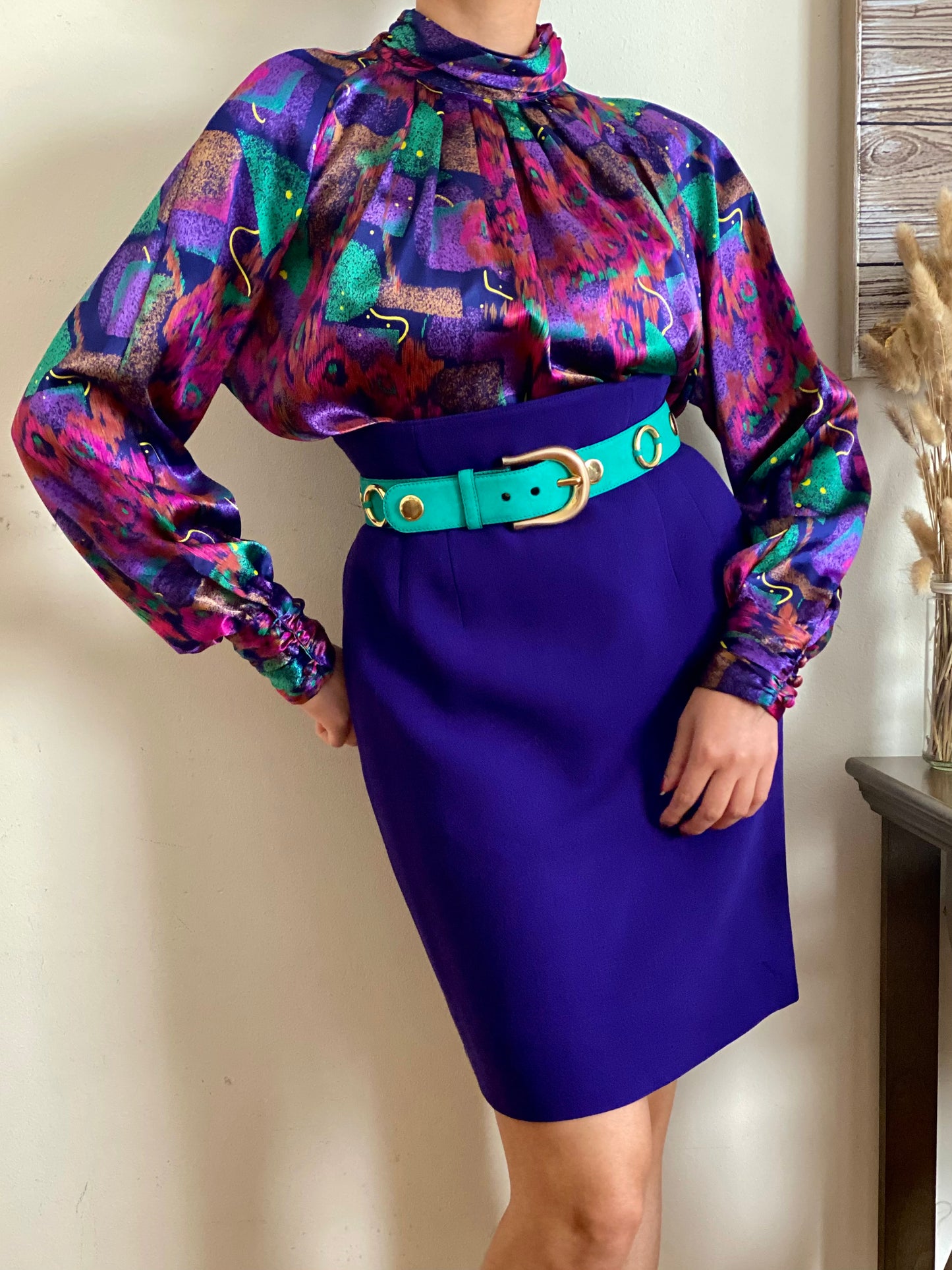 High Waisted Knee  Length Skirt (40)