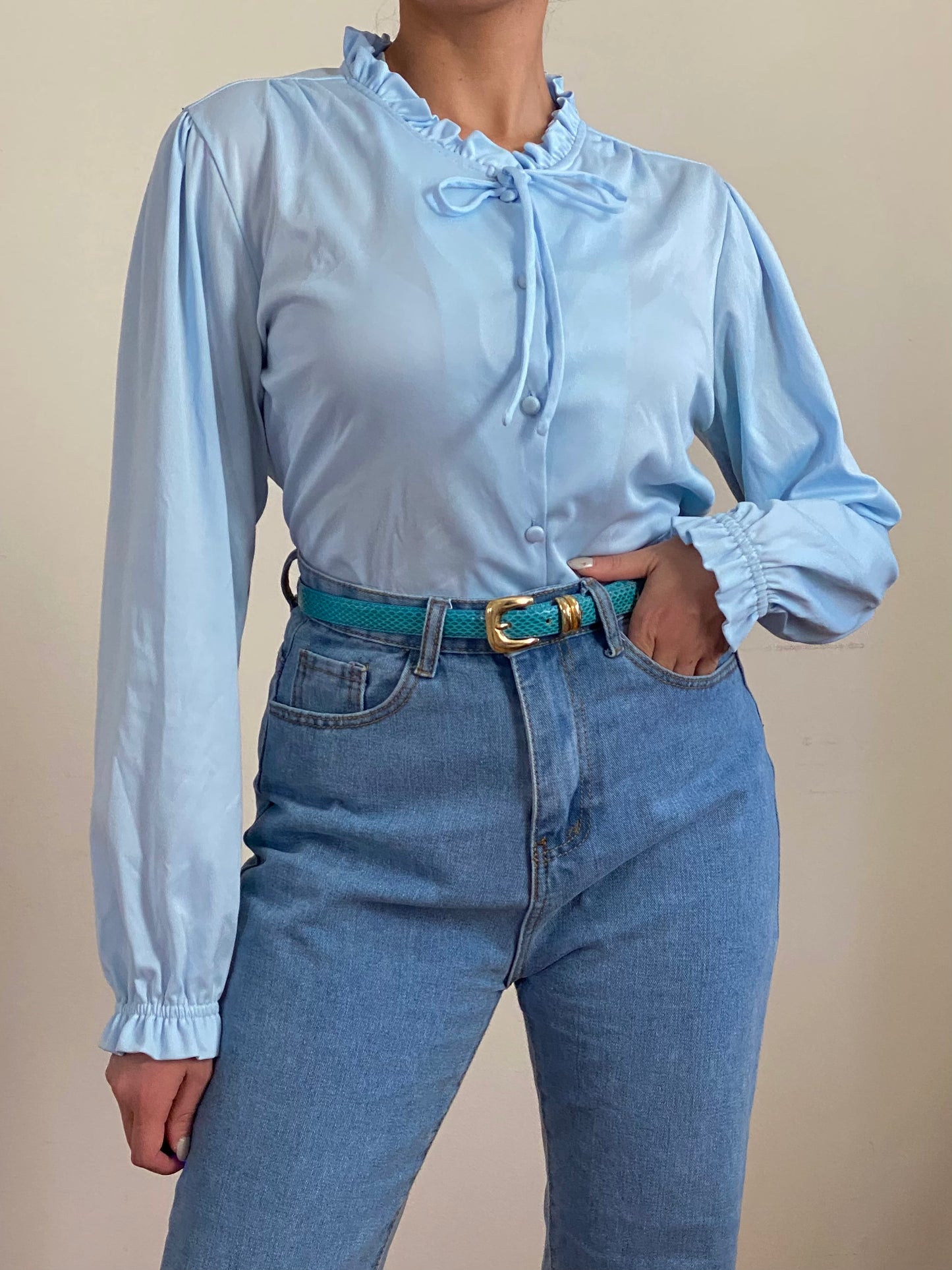 70's Ruffle Collar Long Sleeve Blouse with Bow (S-M)