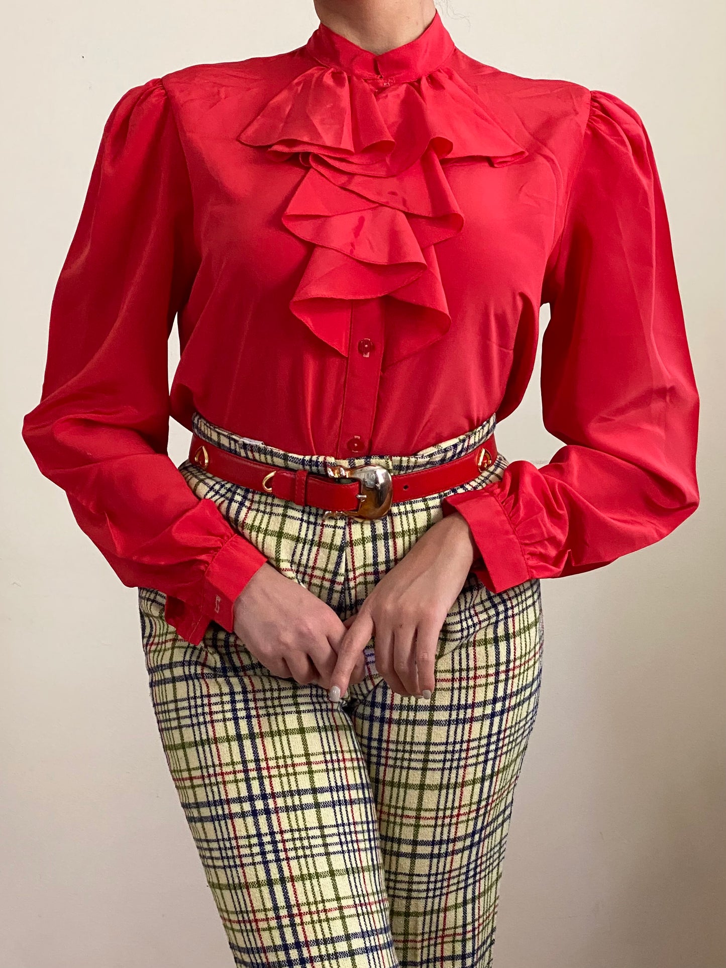80's Ruffle Cravat Bow Collar Long Puff Sleeves Blouse (S-M)