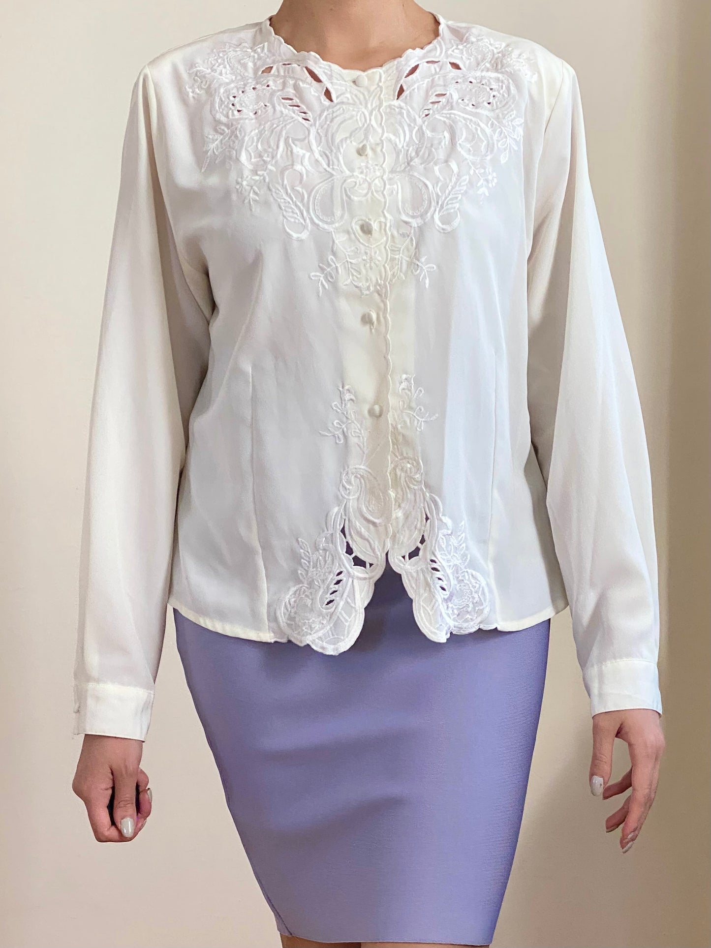 80's Floral Embroidered Long Sleeve Blouse (S-M)
