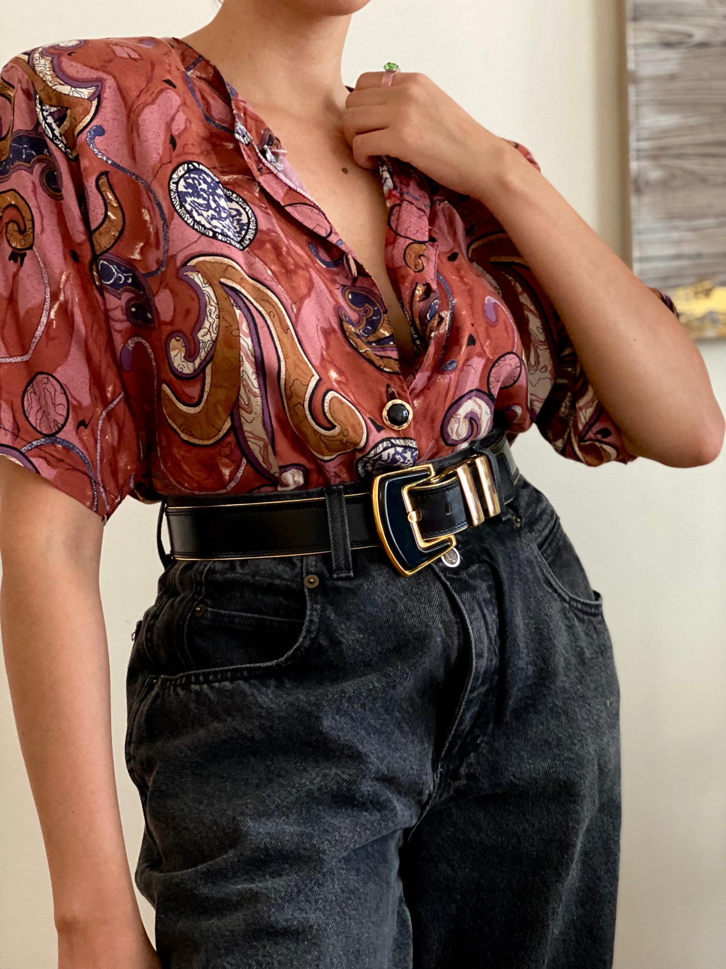Boho Abstract Pattern with Decorative Buttons Short Sleeve Top