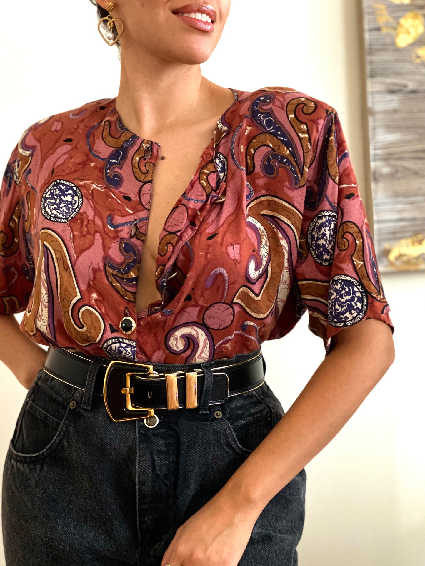 Boho Abstract Pattern with Decorative Buttons Short Sleeve Top