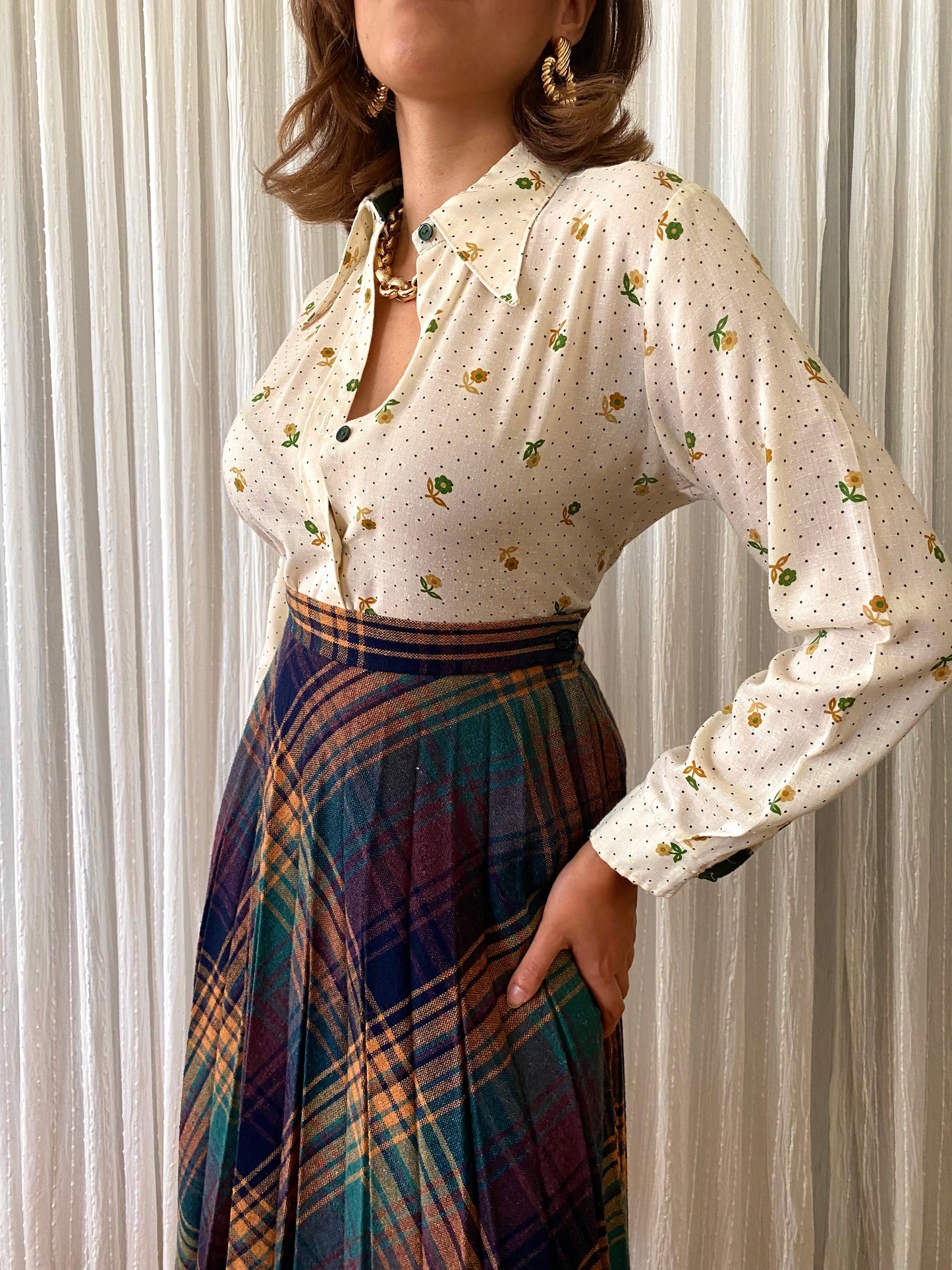 70’s Floral Long Sleeve Blouse