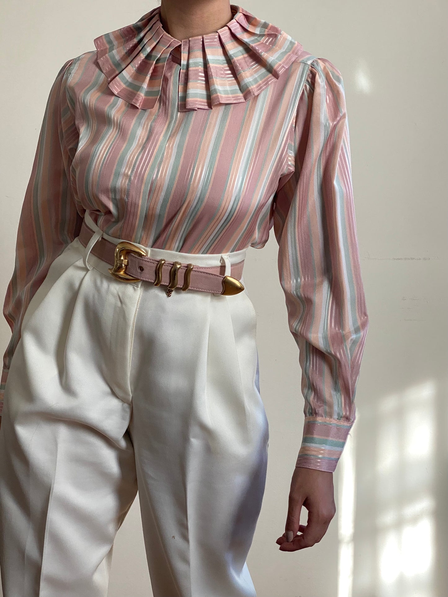 70's ILGWU Pastel Striped Round Pleated Collar Long Sleeve Blouse (S)