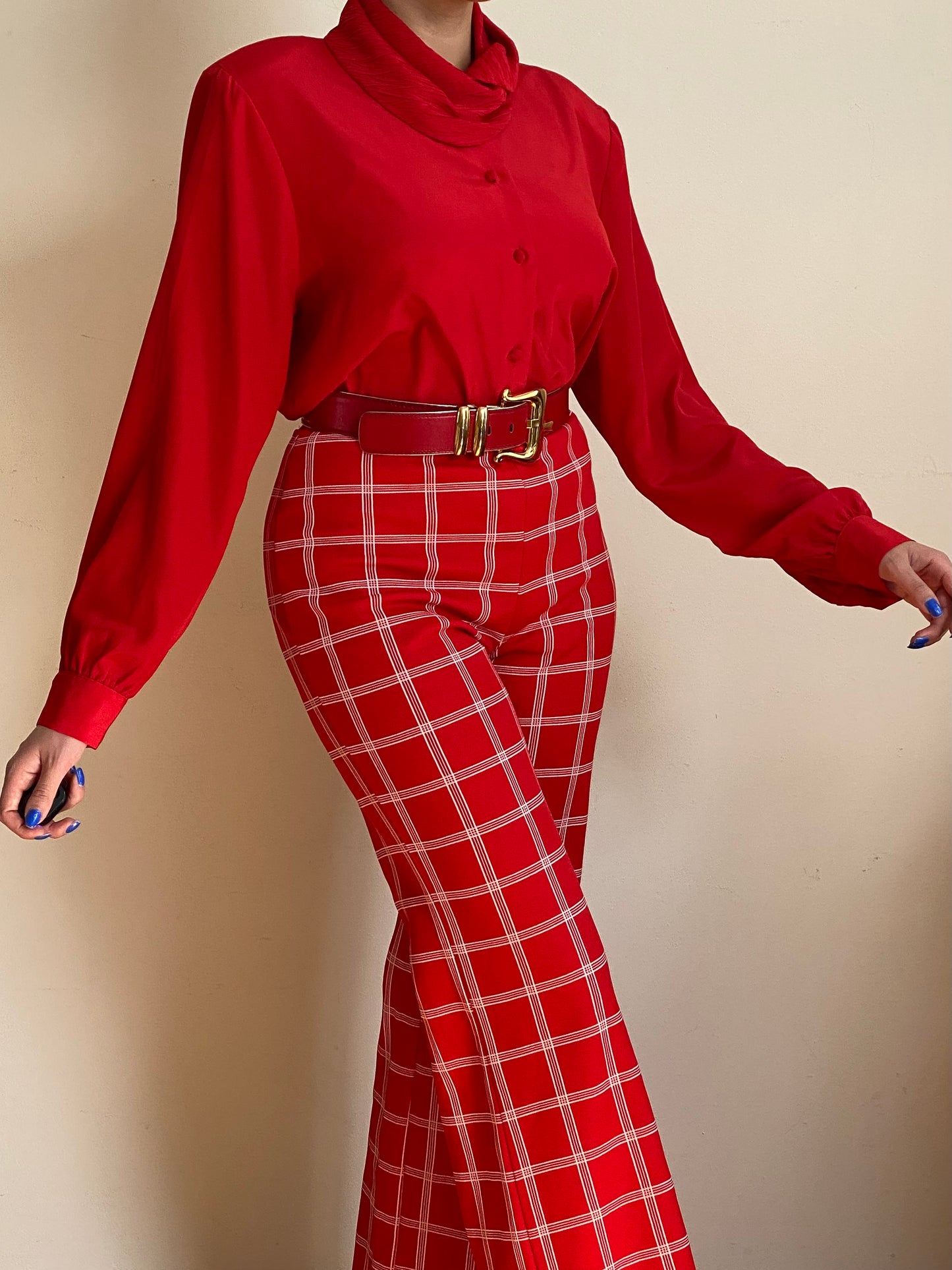 80's Crepe Shawl Neck Button Down Blouse (M-L)