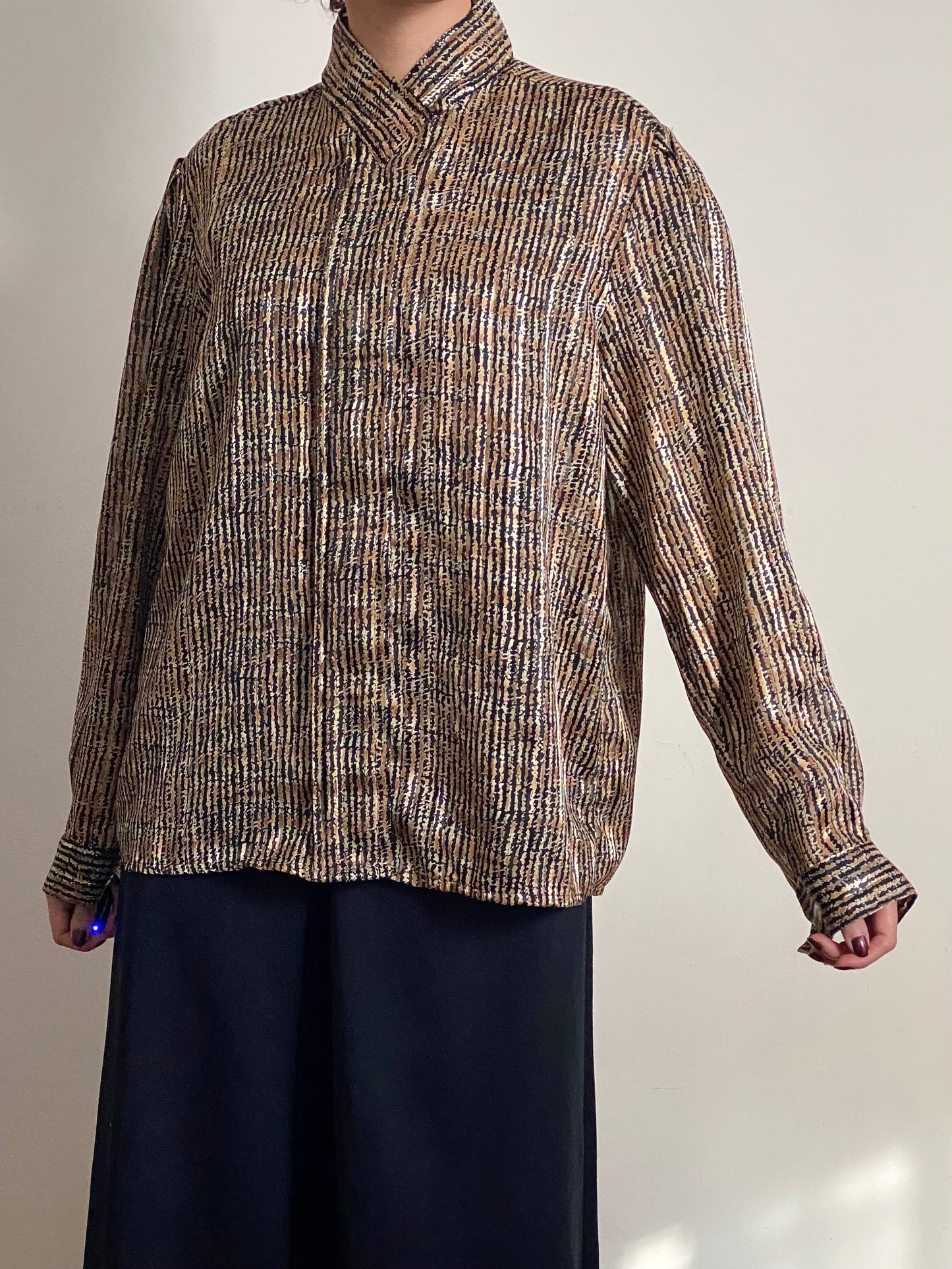 80's Gold Mandarin Collar Long Sleeve Blouse (M)