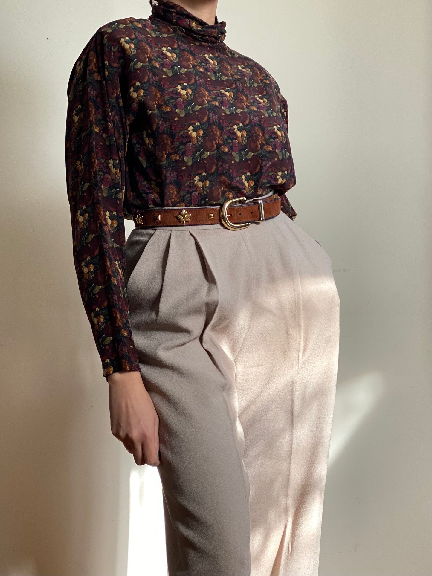90s Fruit Print Mock Neck Long Sleeve Blouse (S)