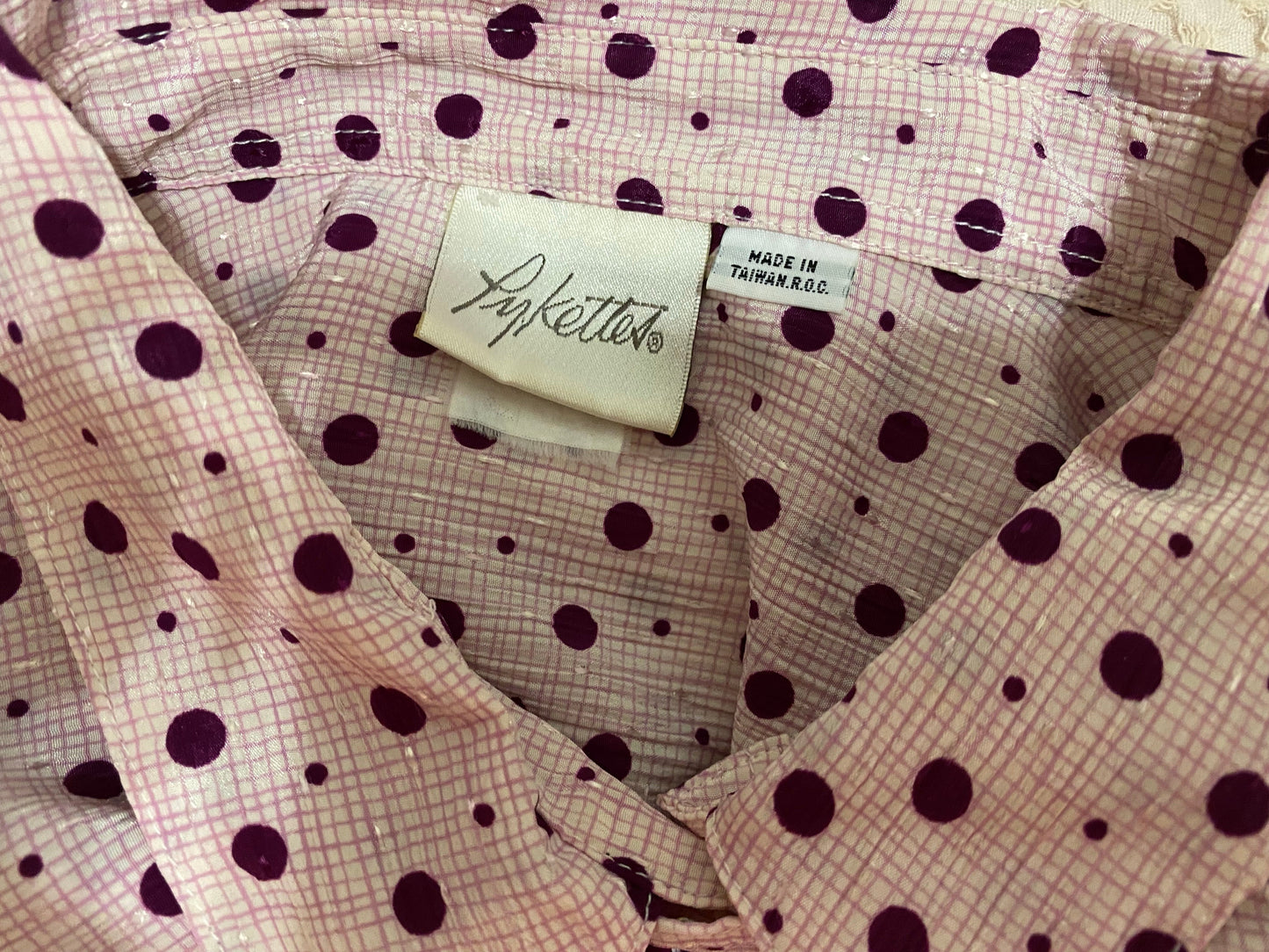 80's PINK POLKA DOT JABOT BOW BUTTON DOWN BLOUSE (S-M)