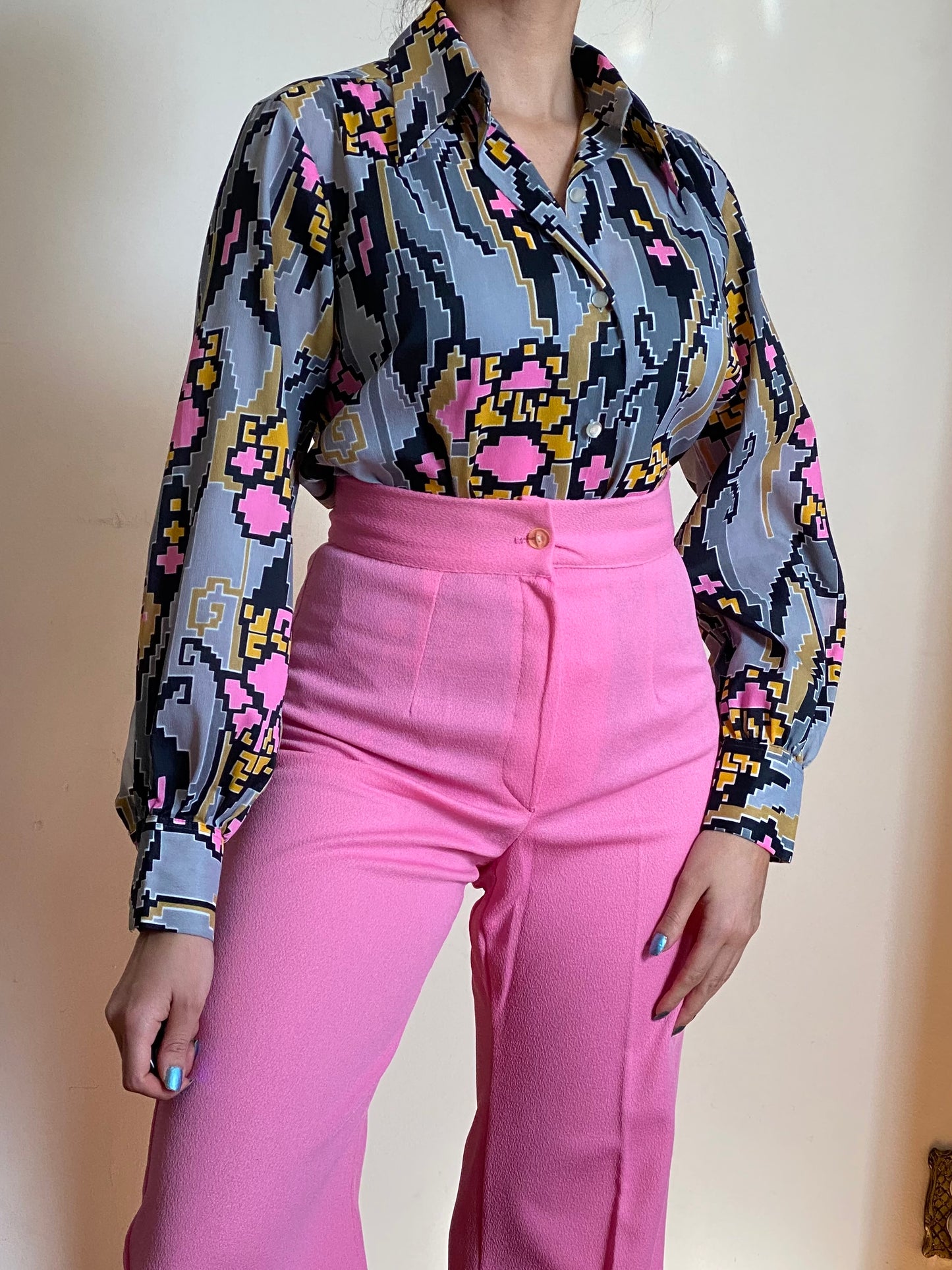 70's PIXEL TETRIS PUFFY SLEEVES BUTTON UP BLOUSE (S-M)