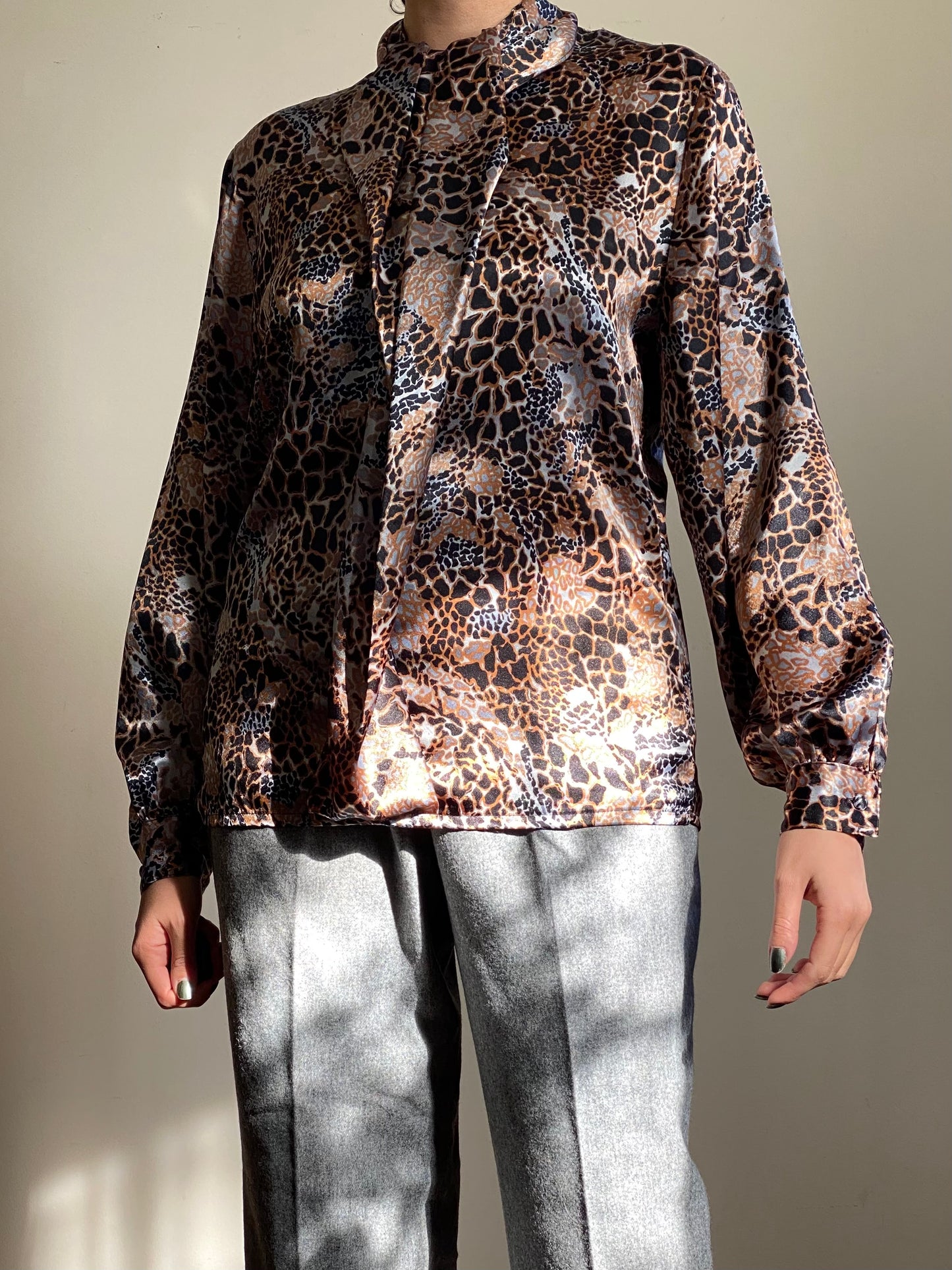 80's Animal Print Mock Neck Long Sleeve Blouse (M)