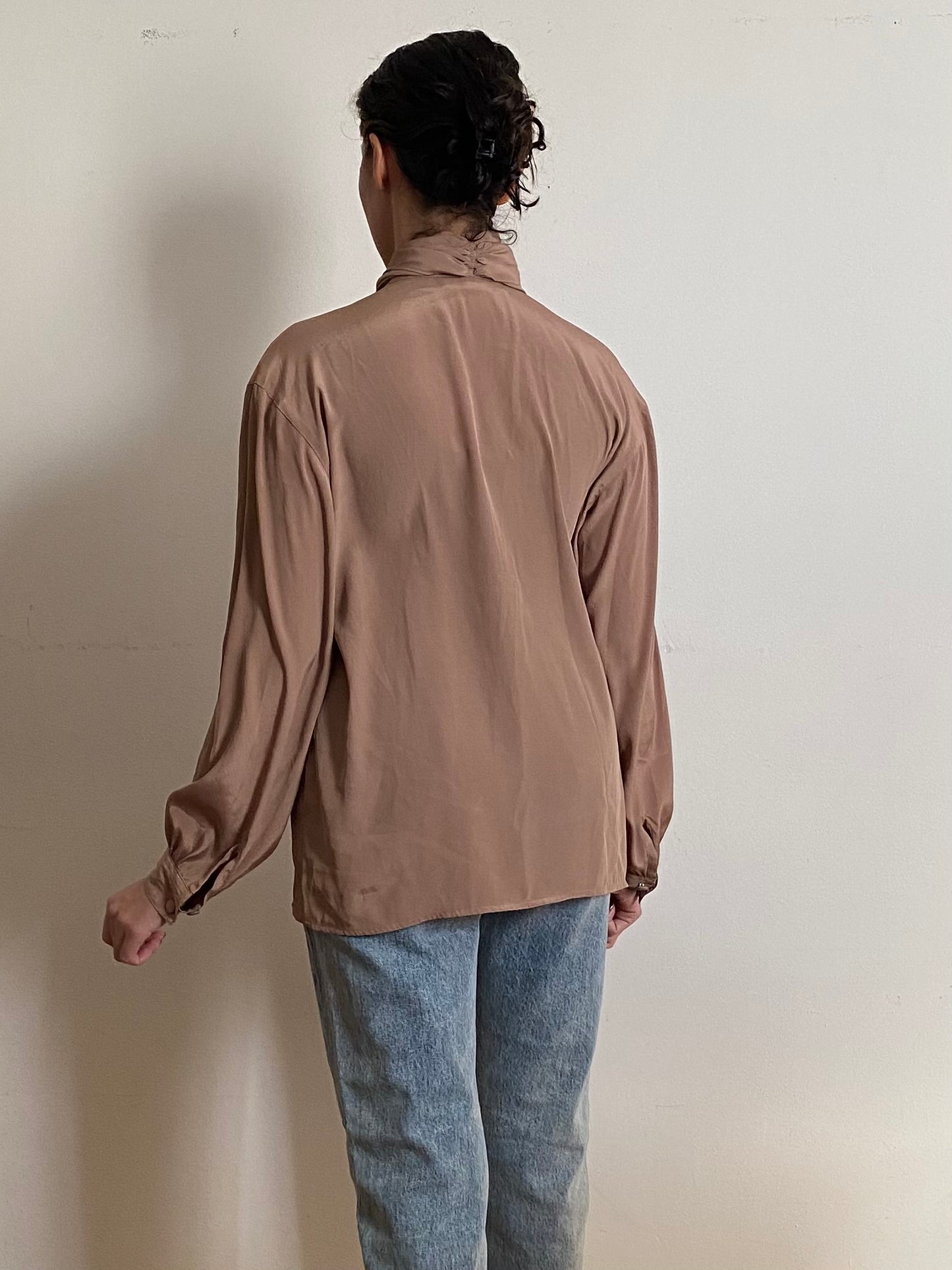 90's Mock Jabot Collar Long Sleeve Blouse (M)