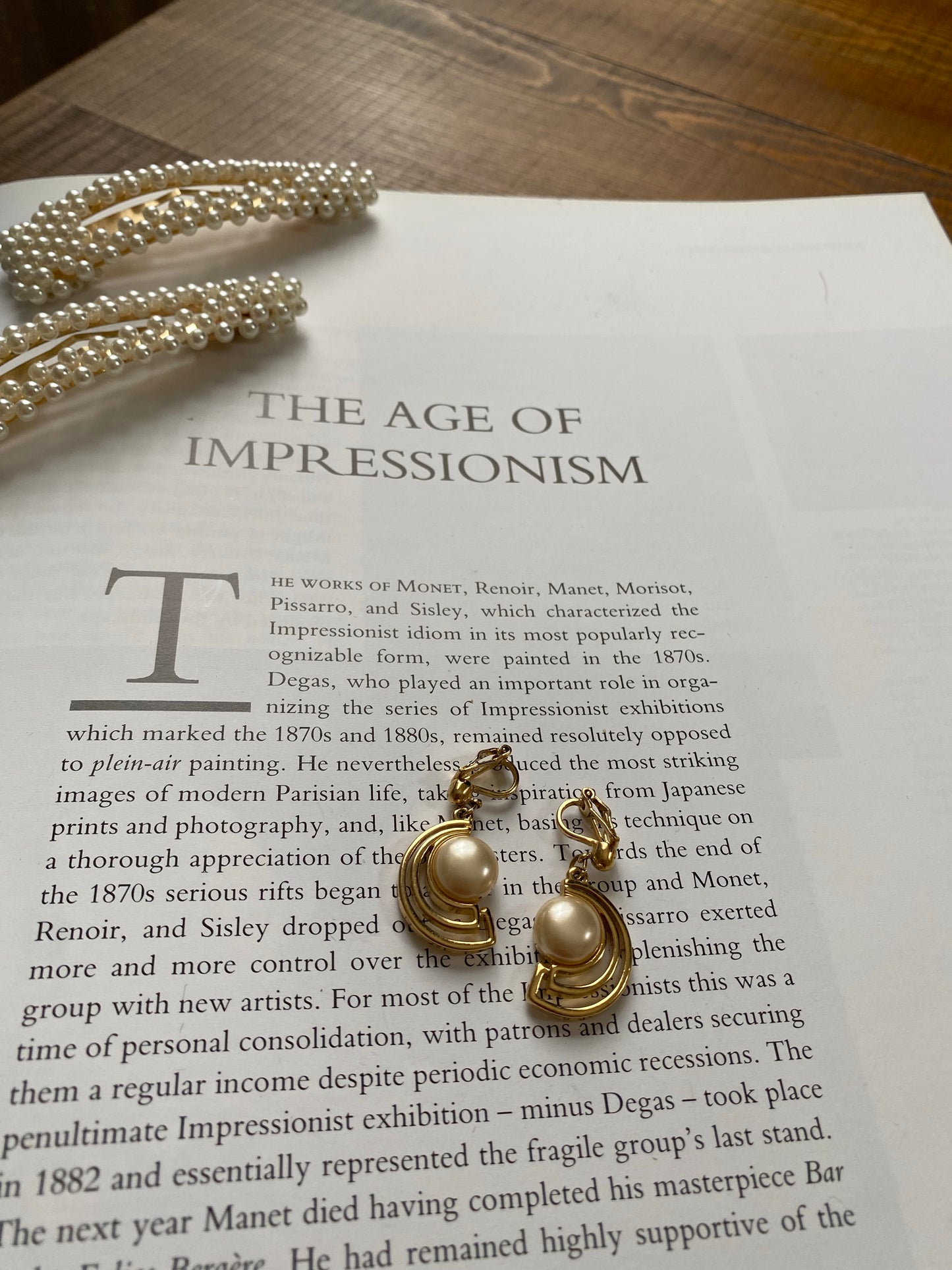 Half Moon Pearl Clip On