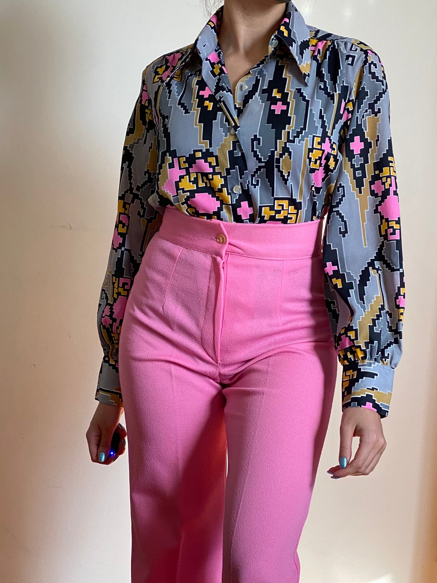 70's PIXEL TETRIS PUFFY SLEEVES BUTTON UP BLOUSE (S-M)