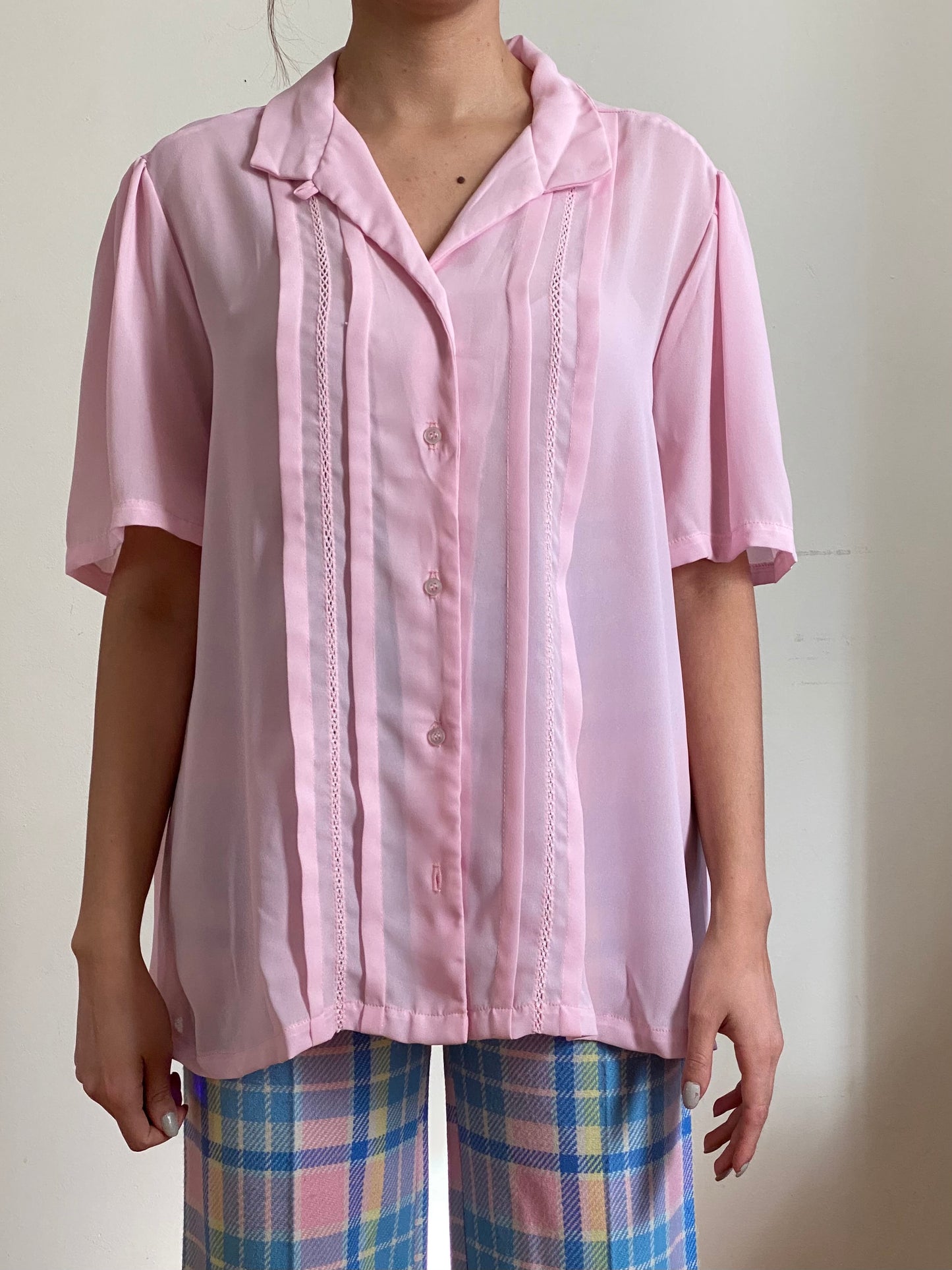 80’s Sheer Pink Short Flutter Sleeve Blouse (M-L)
