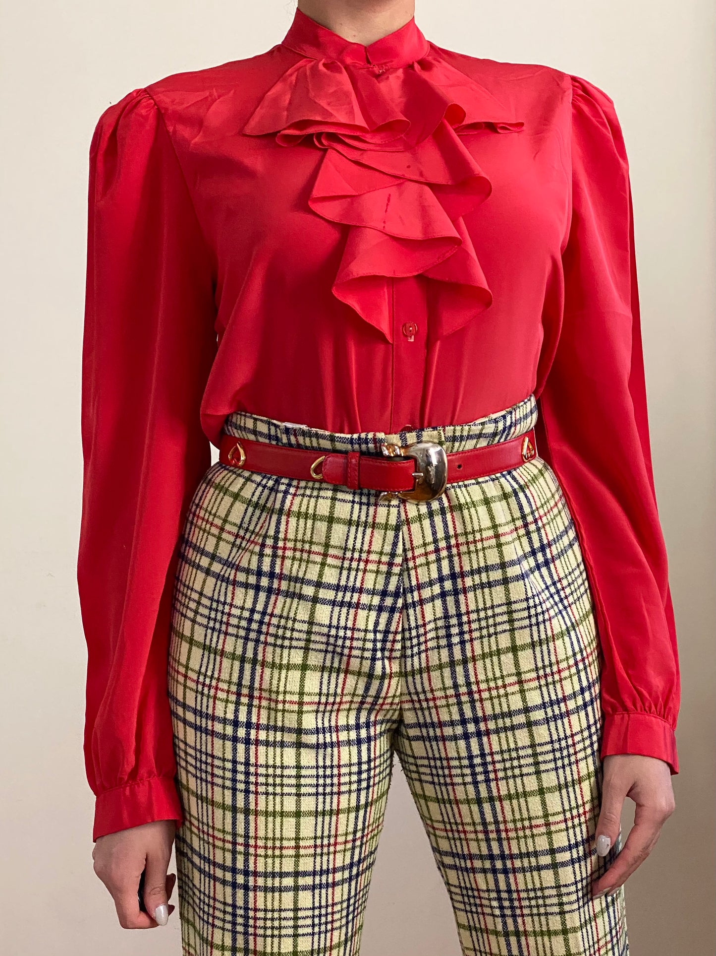 80's Ruffle Cravat Bow Collar Long Puff Sleeves Blouse (S-M)