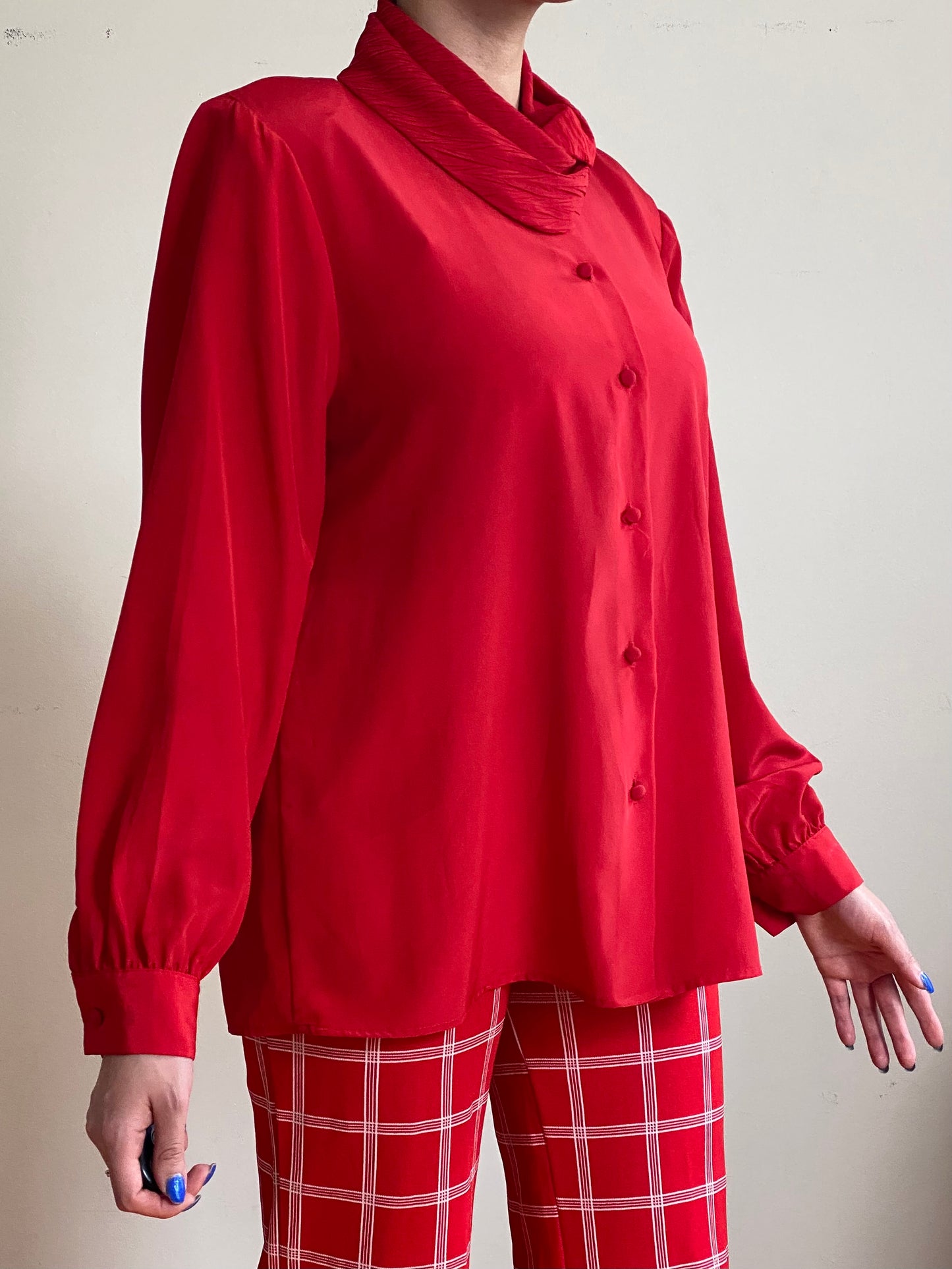80's Crepe Shawl Neck Button Down Blouse (M-L)
