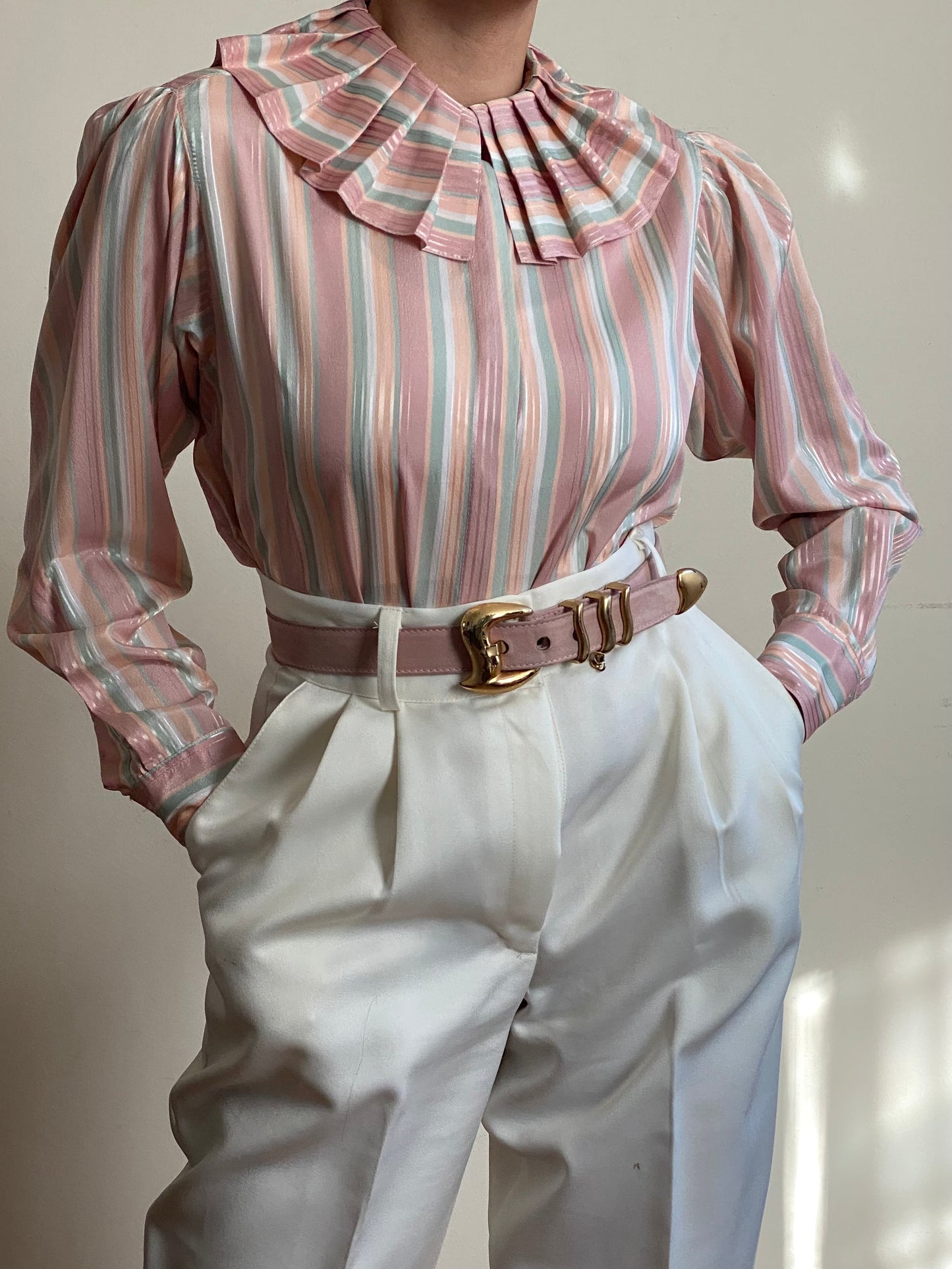 70's ILGWU Pastel Striped Round Pleated Collar Long Sleeve Blouse (S)