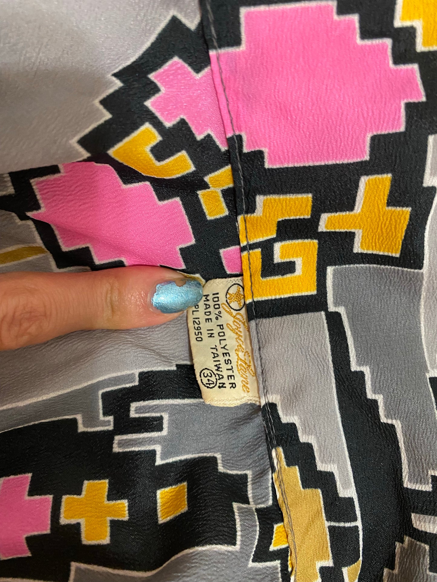 70's PIXEL TETRIS PUFFY SLEEVES BUTTON UP BLOUSE (S-M)