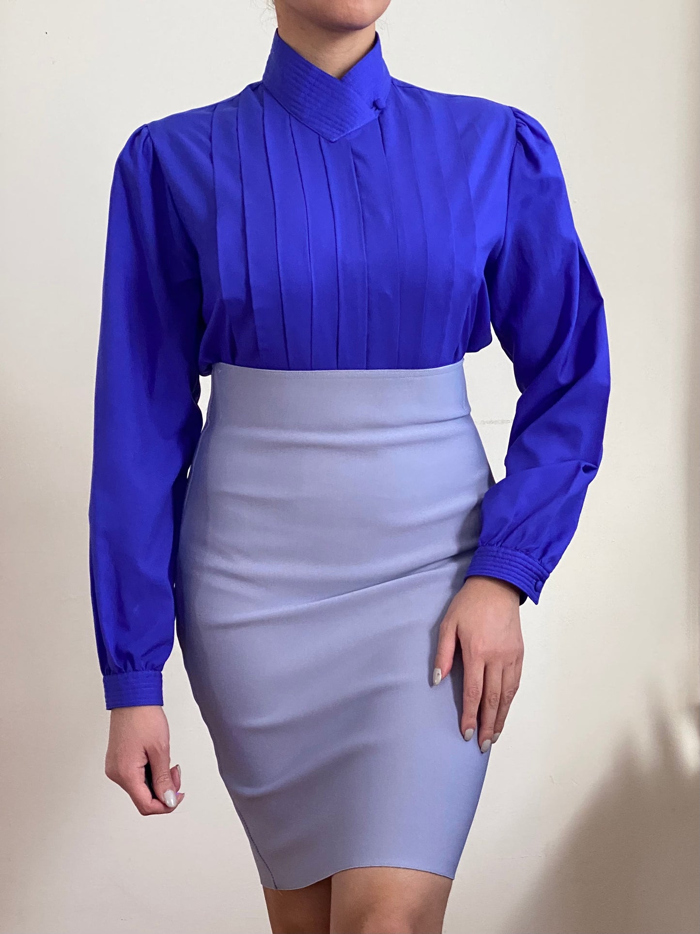 80's High Neck Button Up Long Sleeve Blouse (S-M)
