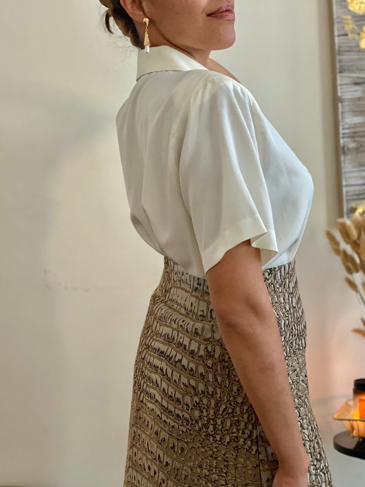 Floral & Pearly Embroidered Short Sleeve Blouse