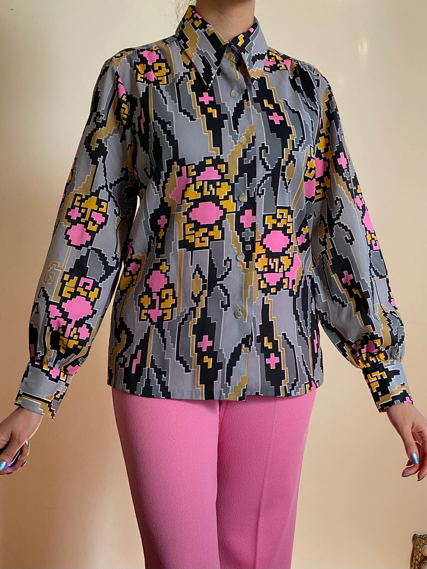 70's PIXEL TETRIS PUFFY SLEEVES BUTTON UP BLOUSE (S-M)