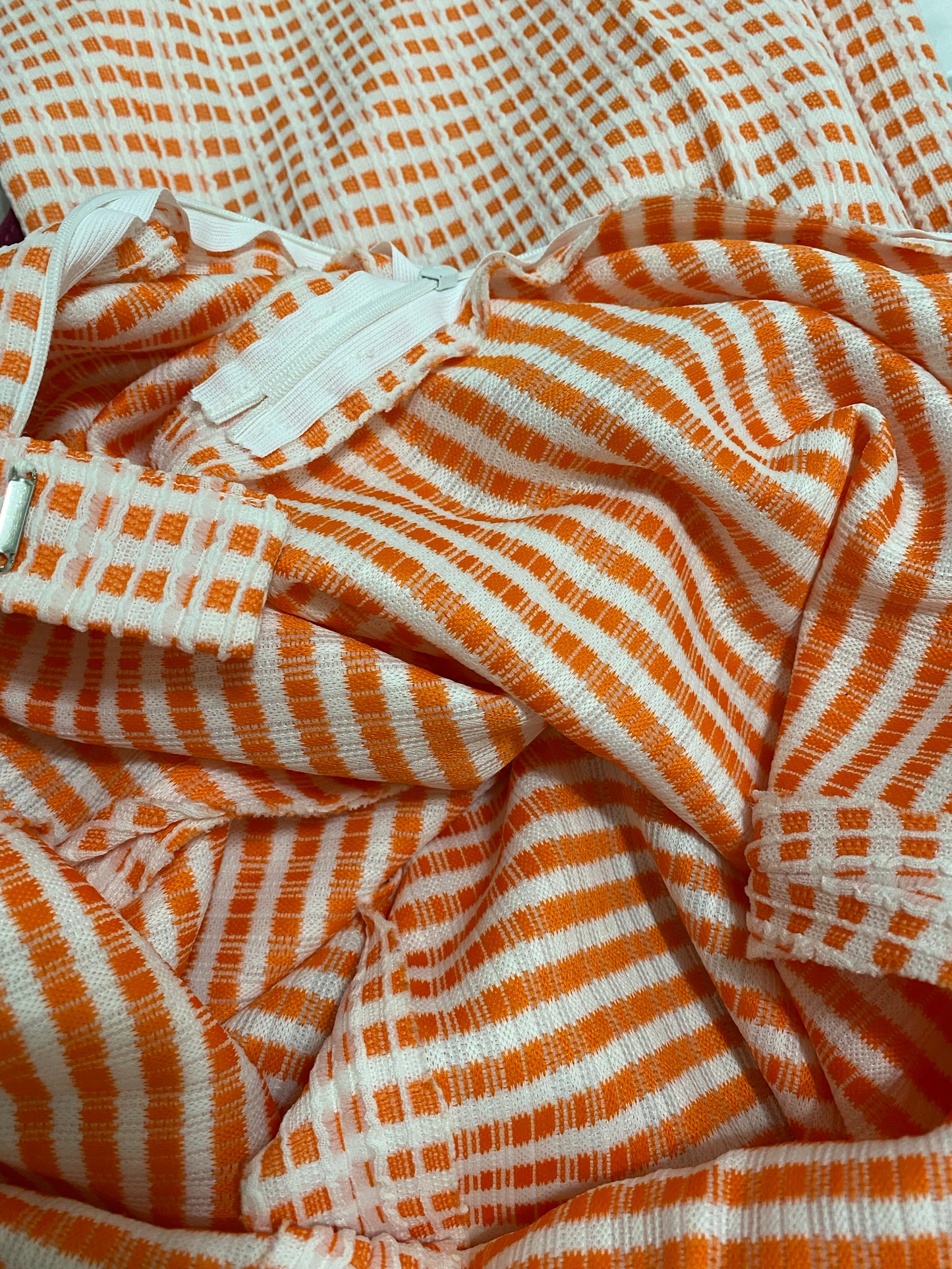 70’s 2-piece Pastel Orange Set (Shirt Jacket & High Rise Bell Bottoms) (S)