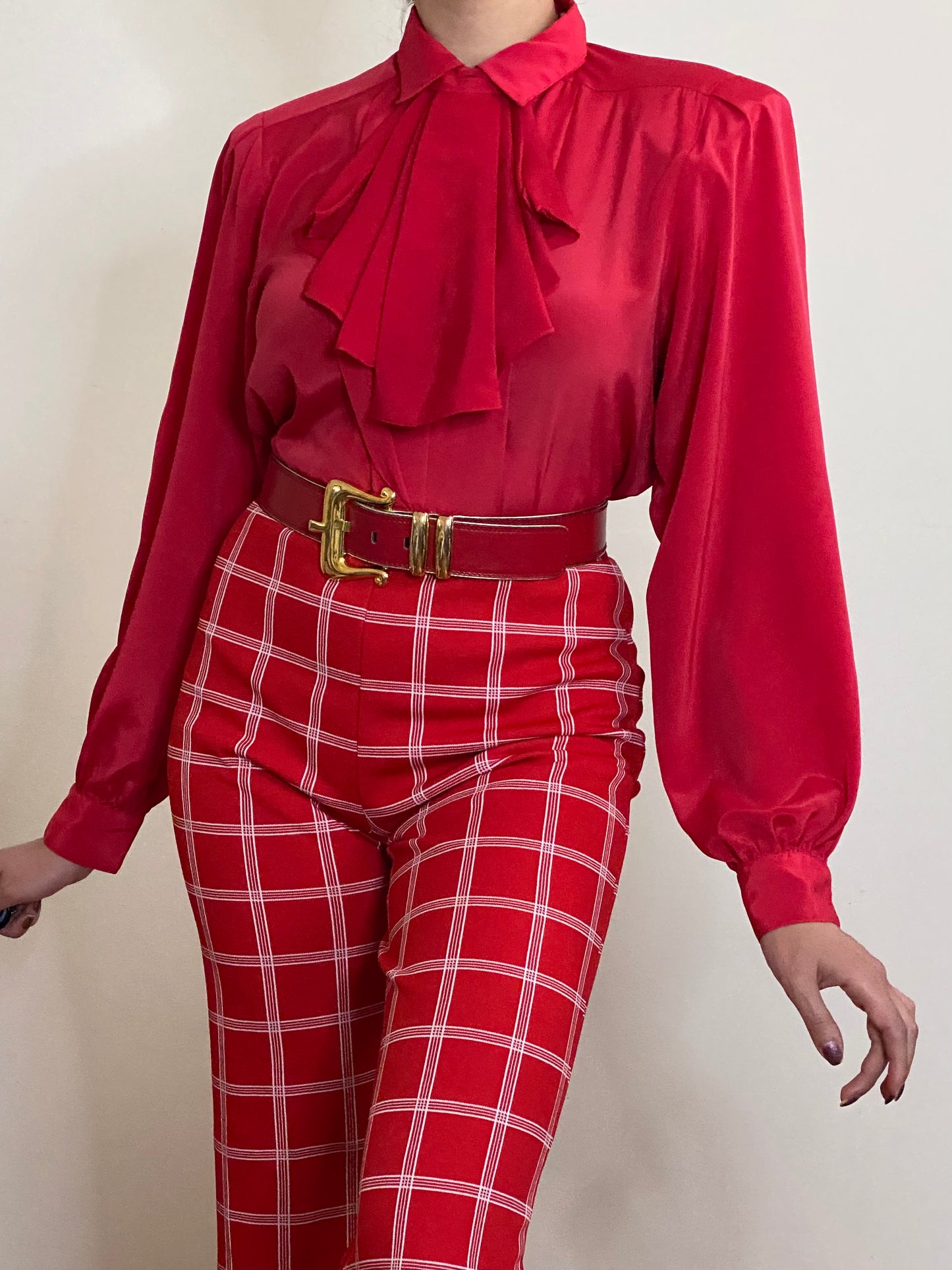 80's Red Ruffled Cravat/Jabot Bow Long Sleeve Blouse (S-M)