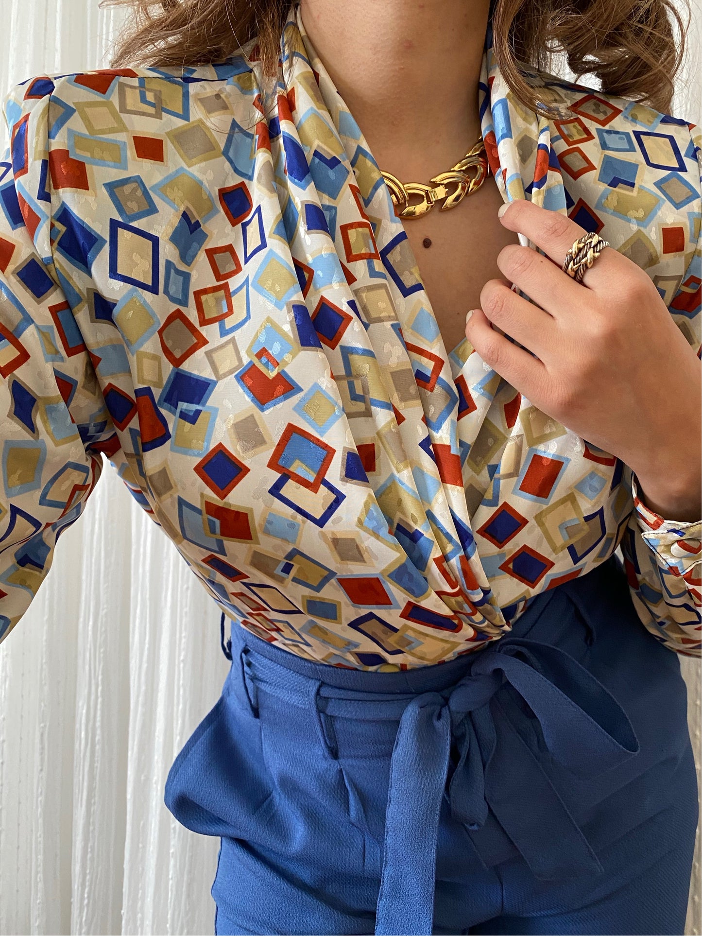 Geometric Print Long Sleeve Blouse