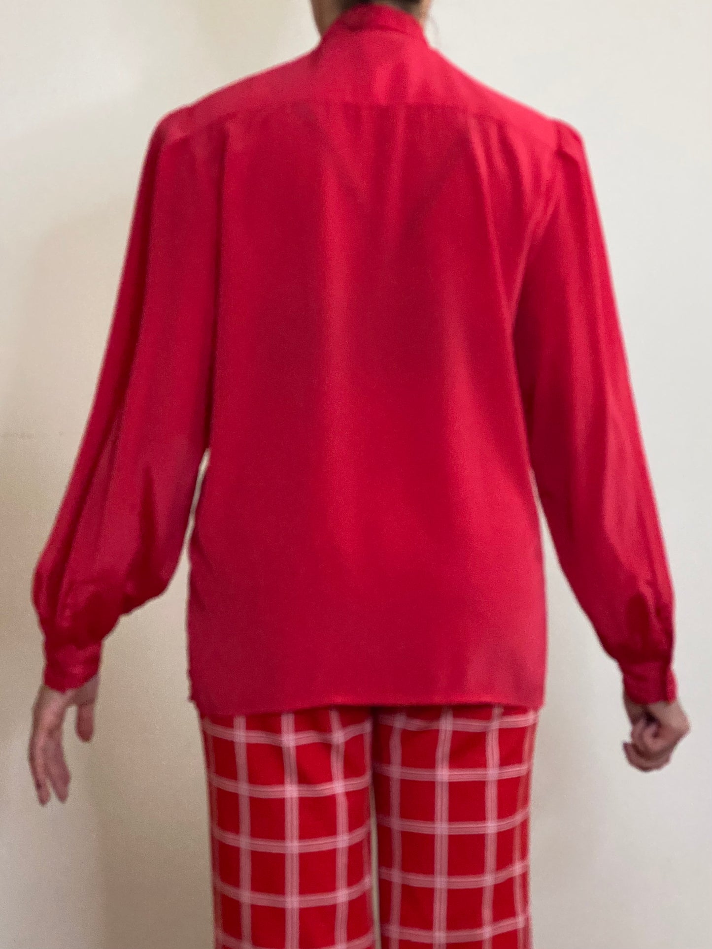 80's Red Ruffled Cravat/Jabot Bow Long Sleeve Blouse (S-M)