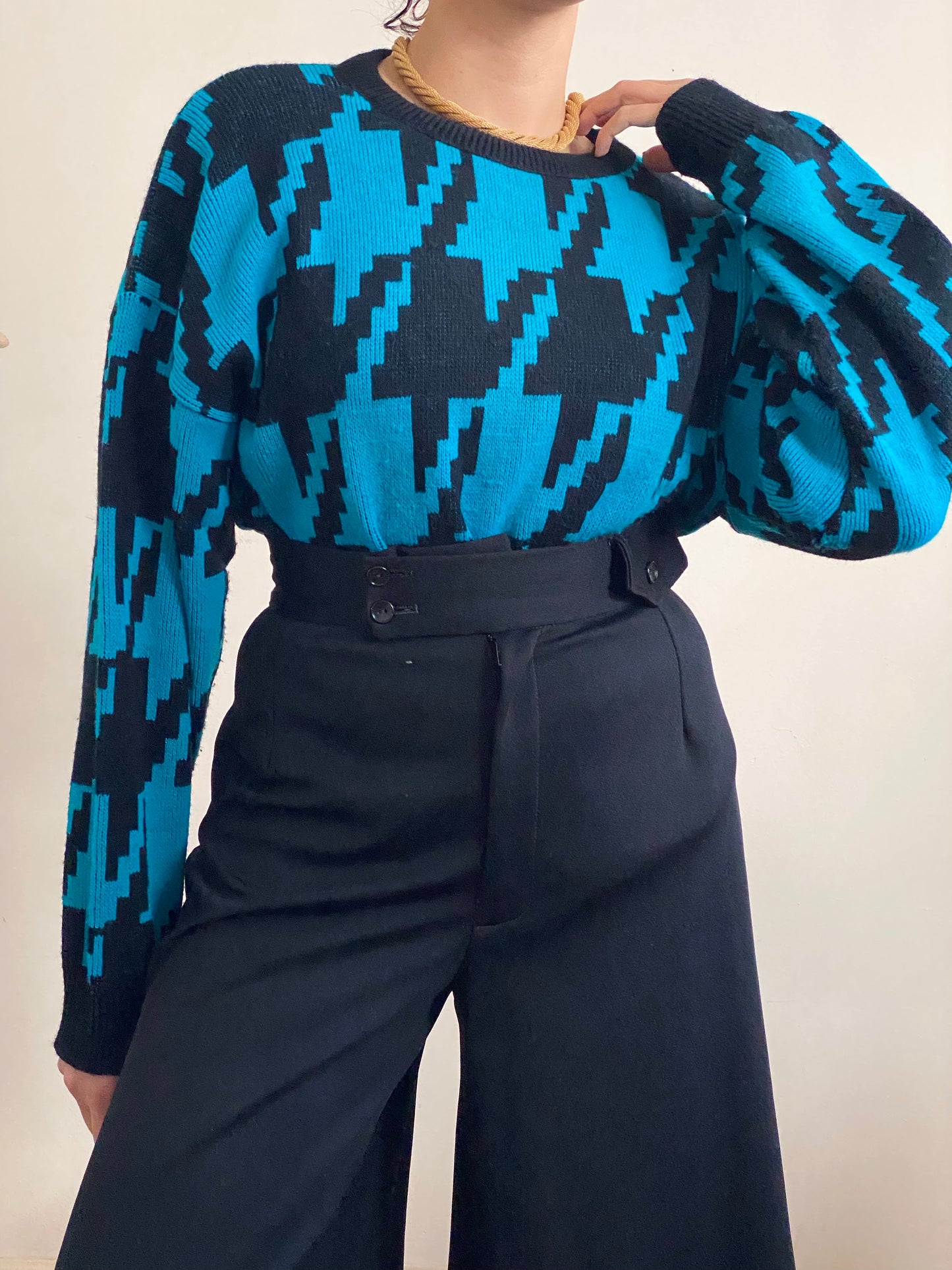 80's Geometric Long Sleeve Knit Sweater (M)