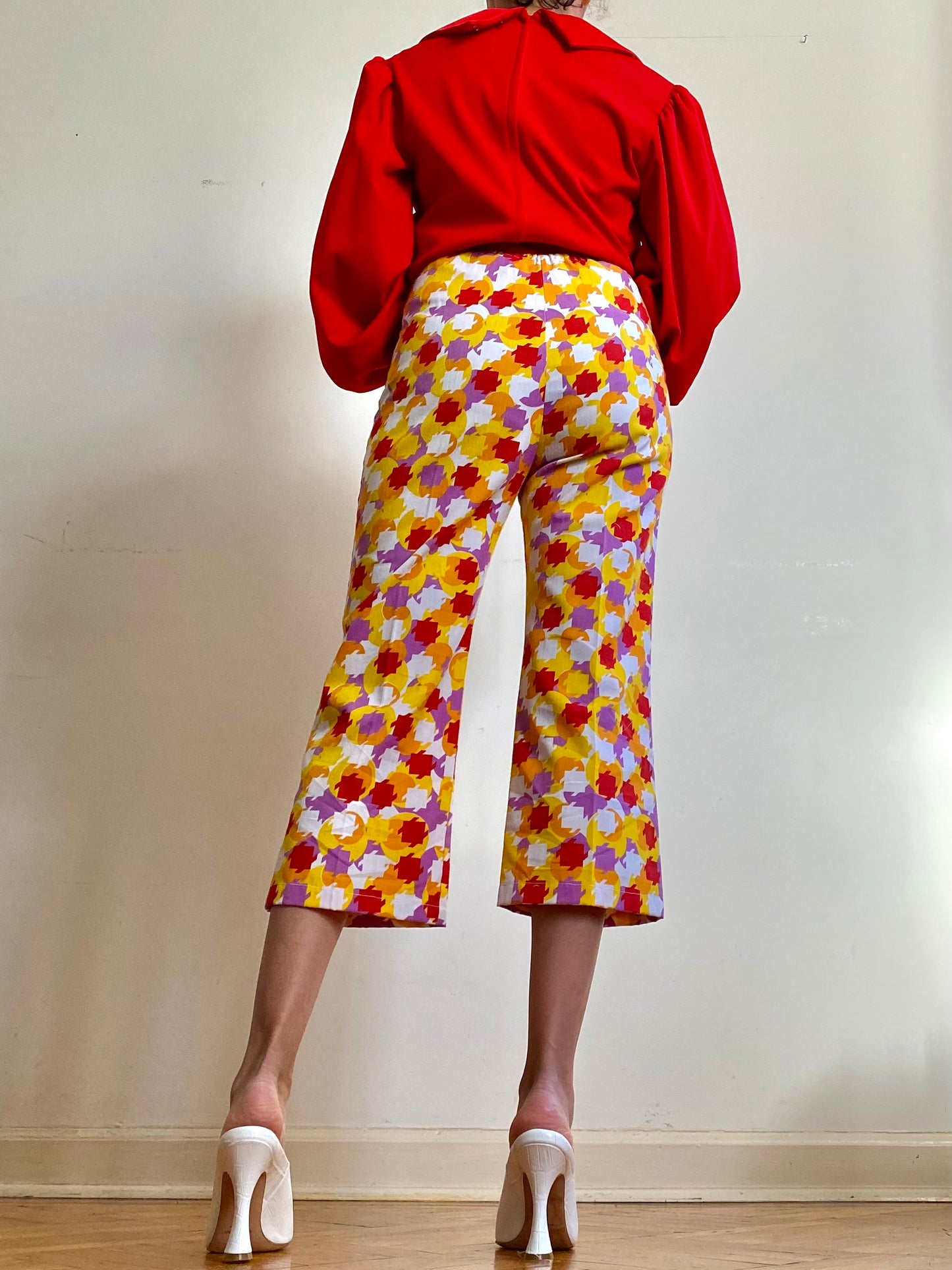 70's Colorful Abstract High Waisted Capris (S)