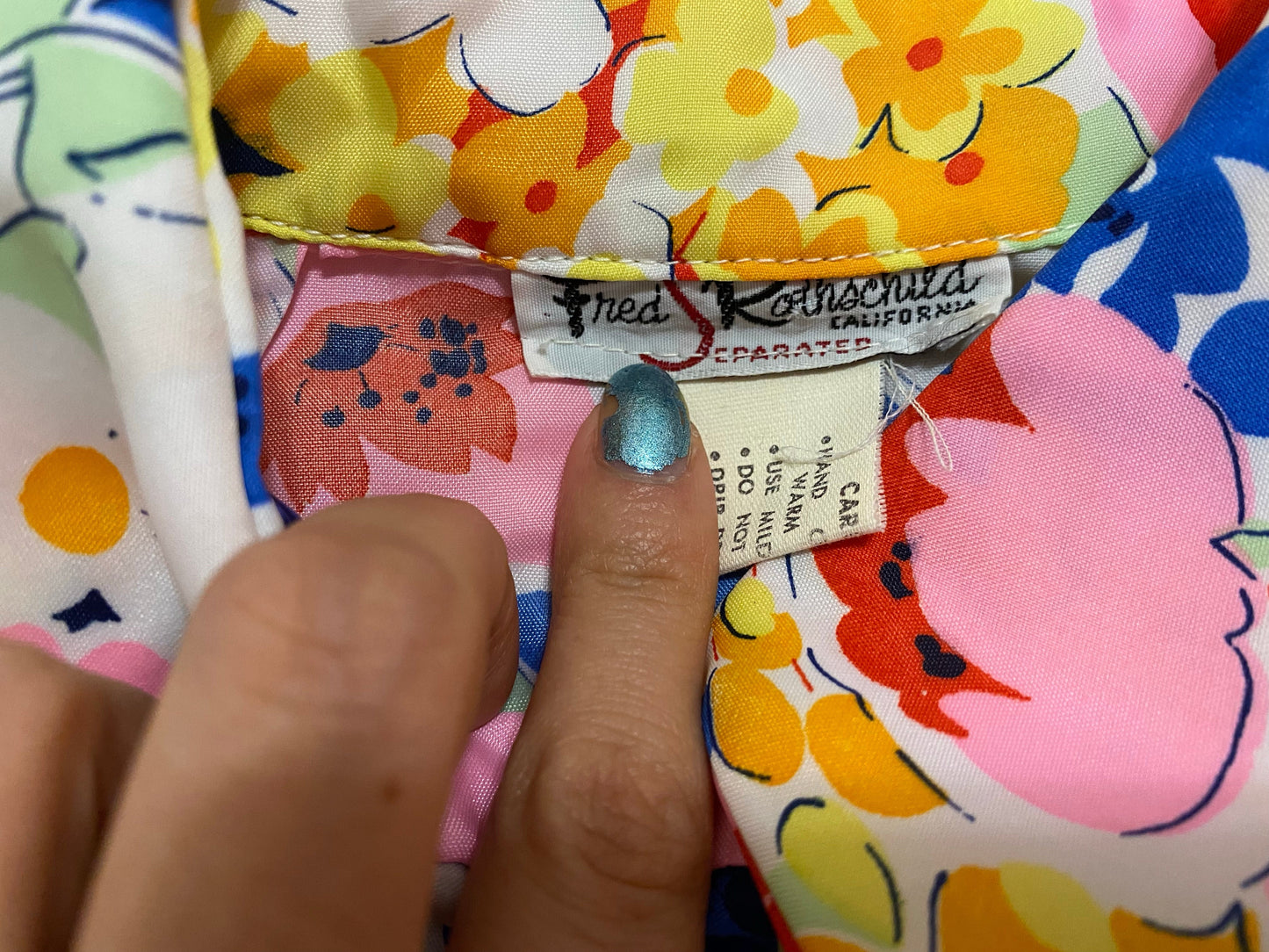 70's MULTICOLOR FLORAL BUTTON UP BLOUSE (M)