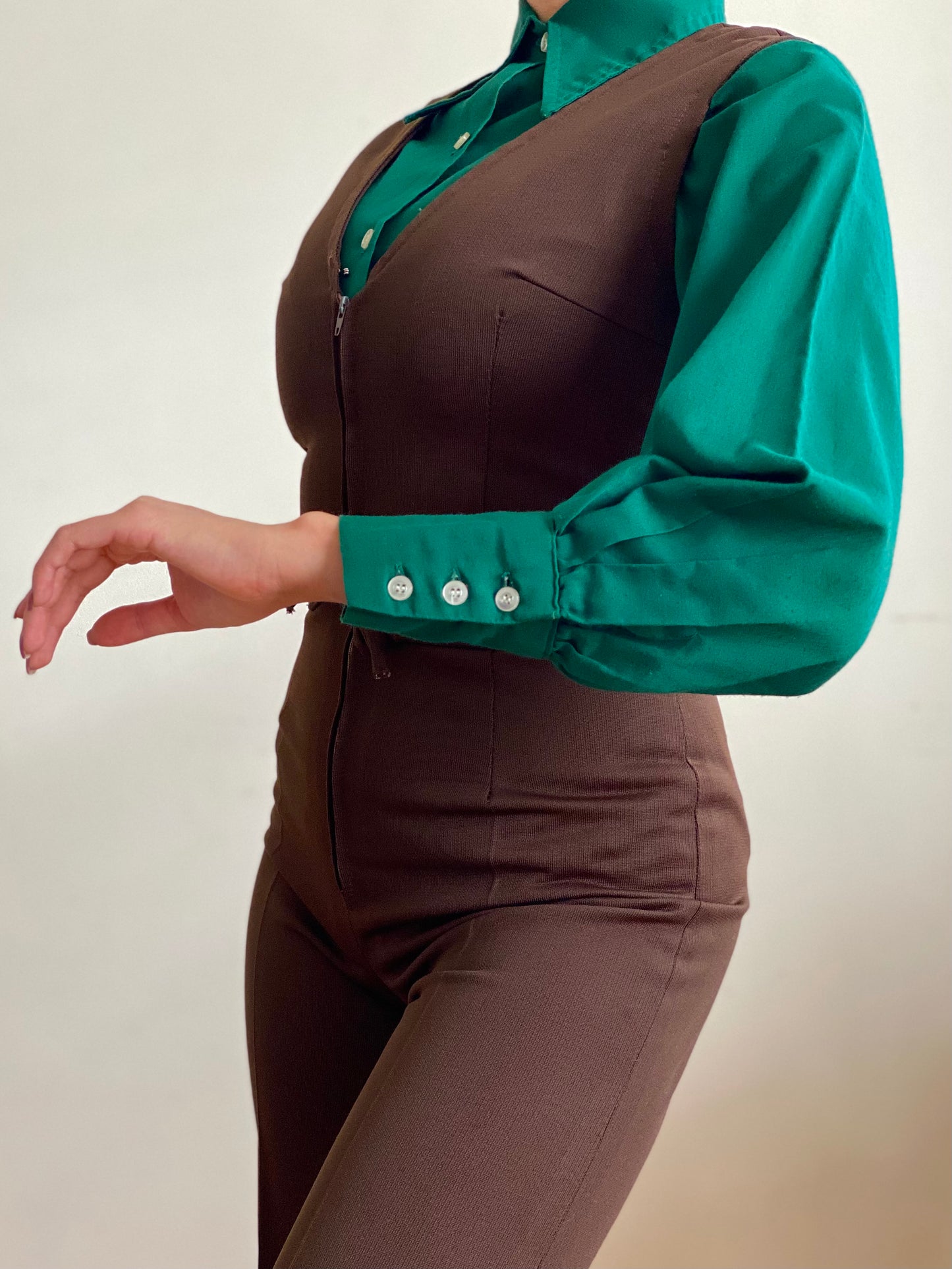 60's 70's Bishop Sleeves Pointy Collar Green Cotton Blouse (XS-S)