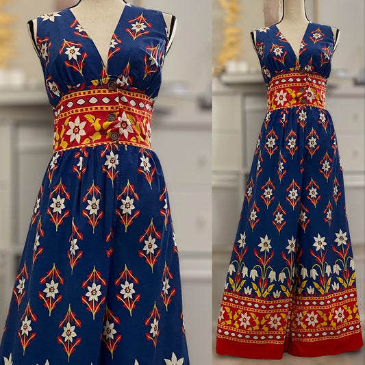 60s-70s Floral Cotton V-neck Bell Bottom Jumpsuit (M, 30" Waist)