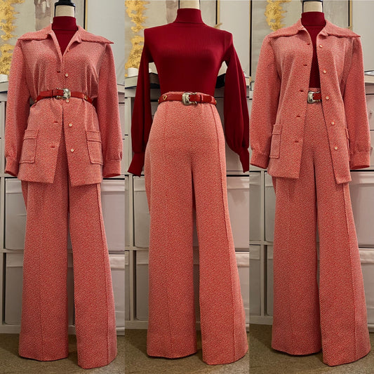 70s 2PC Textured Leisure Pantsuit (XL, 34"-40" Waist)