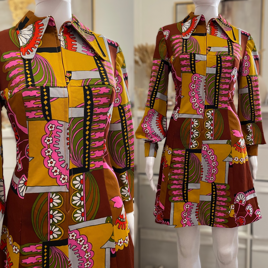 60s Psychedelic, Bishop Sleeves & Beagle Ear Collar Mini Dress (S-M,29"Waist)