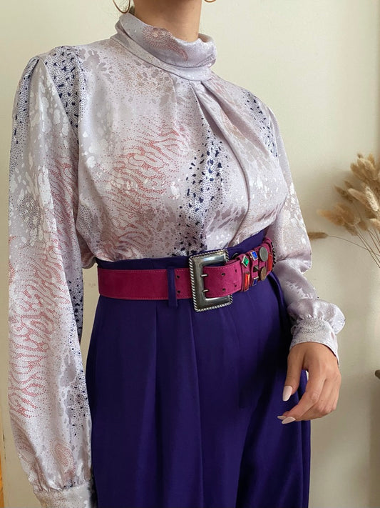 Abstract Print blouse with high collar & button back closure