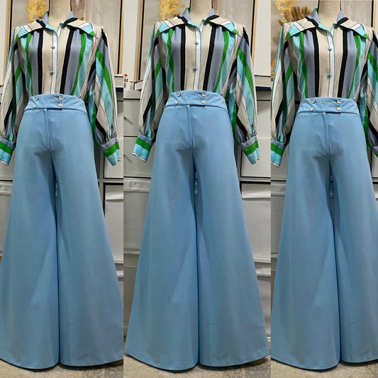 70's Mid-High Rise Light Blue Bell Bottom Flare Pants (S-M, 28"W)