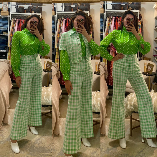 70s Green Plaid 2pc Pantsuit - Cropped Jacket & Bell Bottoms (S)