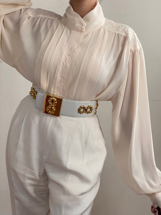 80's Cream Mock Neck Flowy Sleeves Blouse (L)