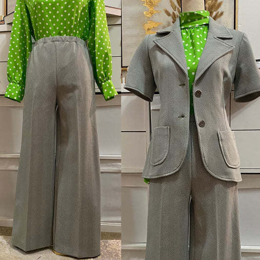 60s-70s Green Striped 2pc Pantsuit - Jacket & Wide Leg Bottoms (XS-M) Petite
