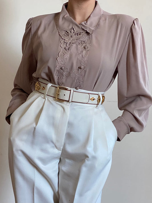 80's does 40's Floral Embroidered Button Down Blouse (S-M)